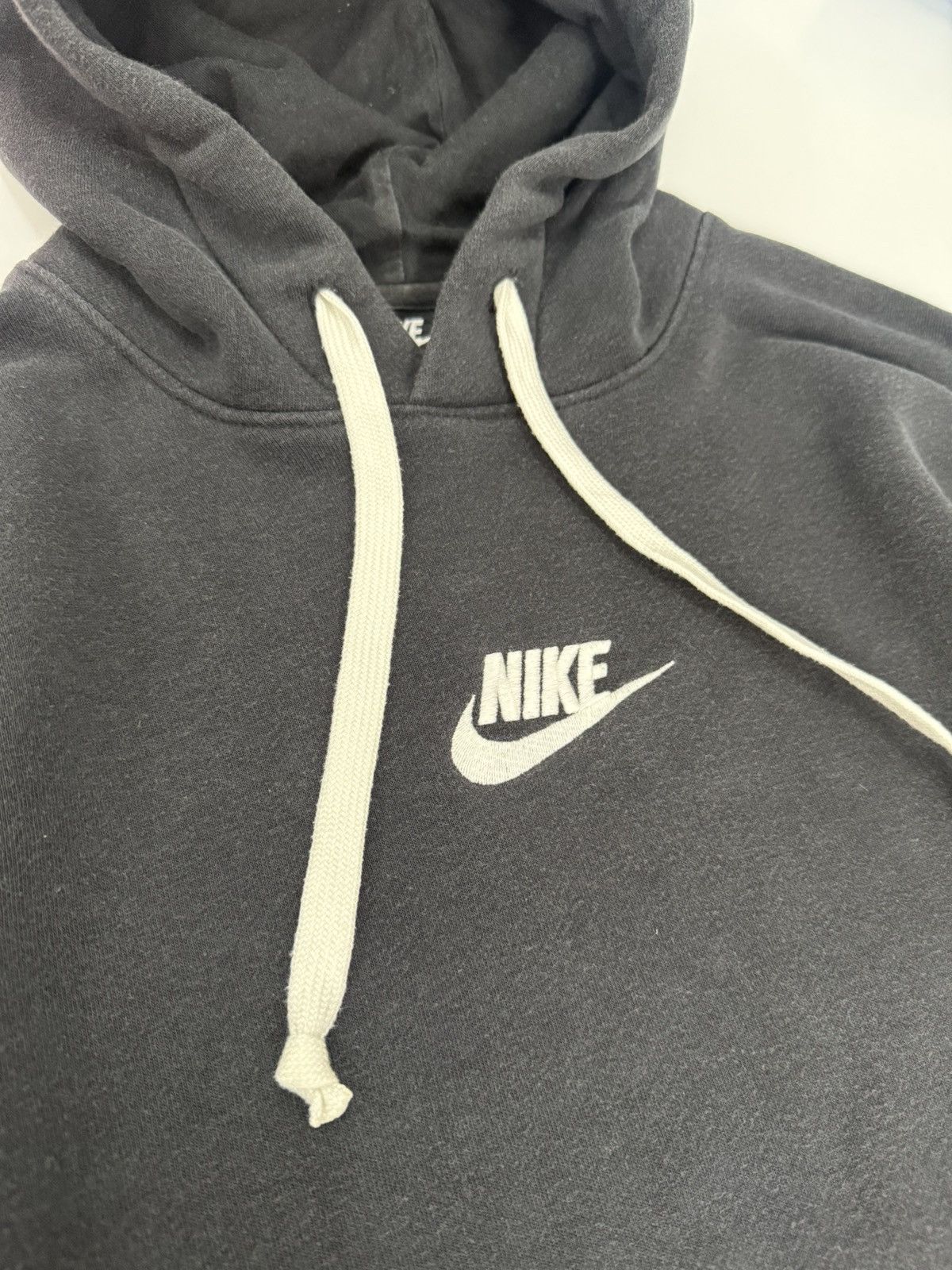 Nike 🔥 Y2K Nike Centre Logo Faded Black Sweat Hoodie - L Size US M / EU 48-50 / 2 - 4 Thumbnail