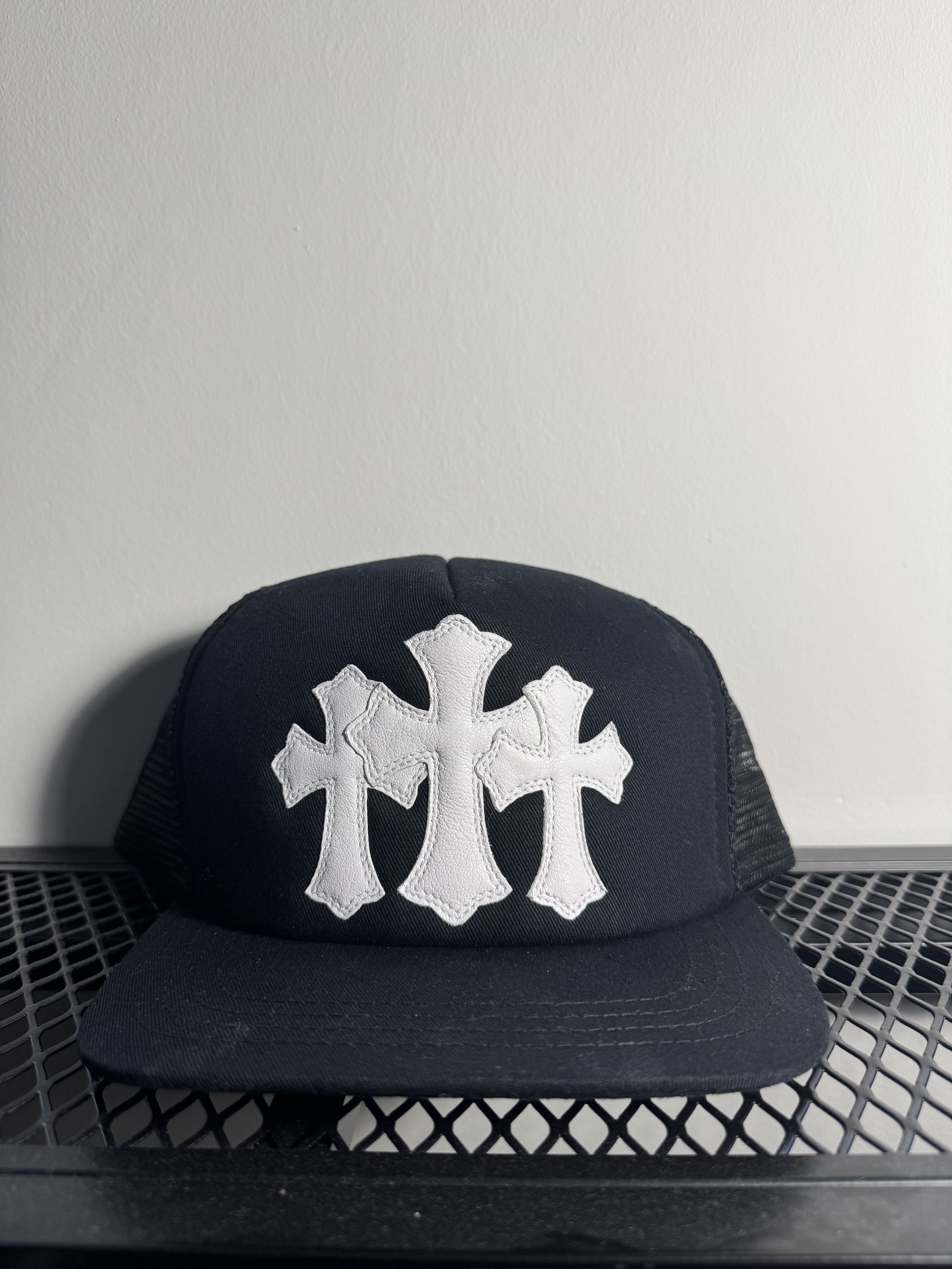 Chrome Hearts Triple Cross Cemetery Trucker Hat B/W Size ONE SIZE - 3 Thumbnail