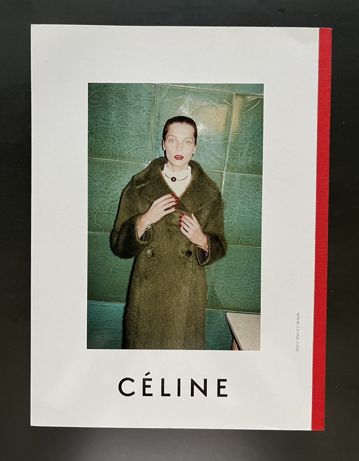 032c Issue 25 Winter 2013/14 Limited Edition Cover Size ONE SIZE - 2 Thumbnail