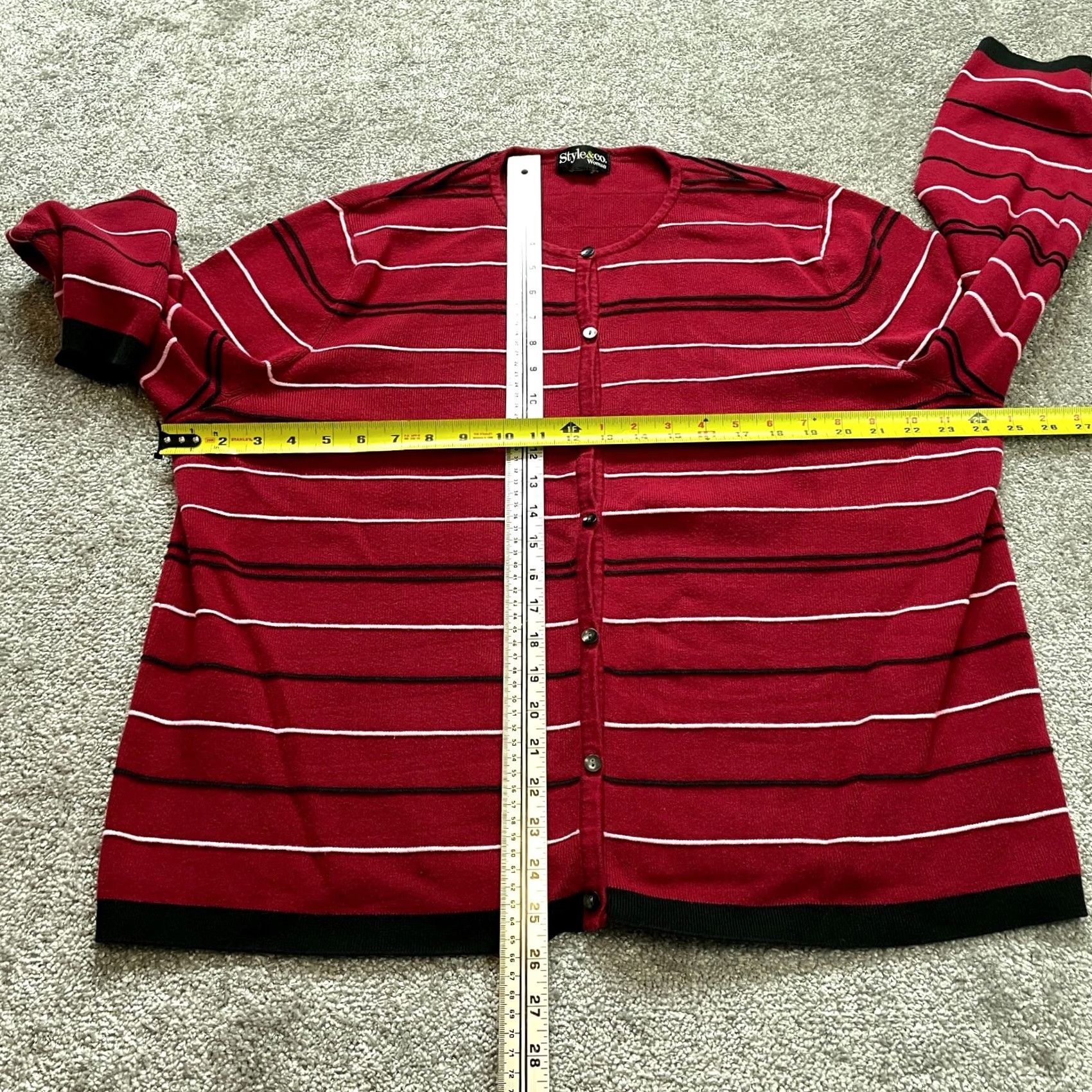Vintage VINTAGE Style&co Cardigan Sweater Womens 2X Red Striped Button Up Knit Crew Neck Beaded Long Sleeve Casual Size XXL / US 16-18 / IT 52-54 - 4 Thumbnail