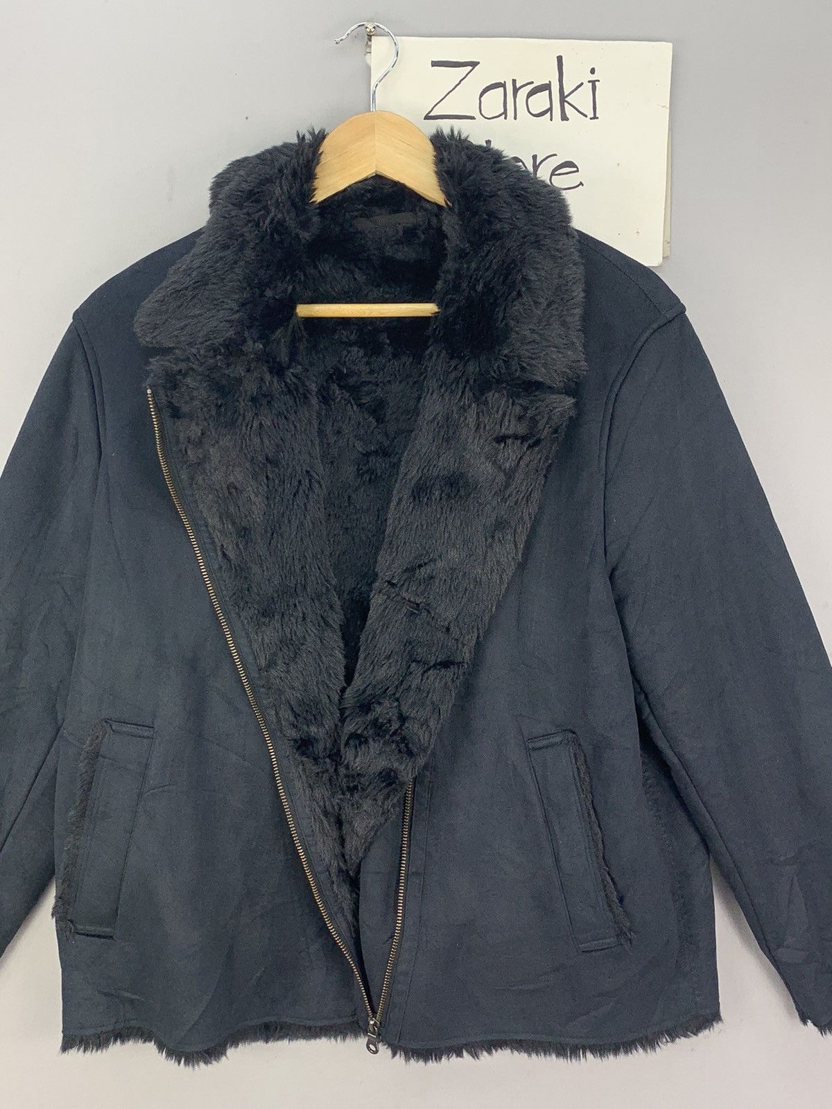 Uniqlo Uniqlo Faux Fur Zipper Jacket Size US M / EU 48-50 / 2 - 6 Thumbnail