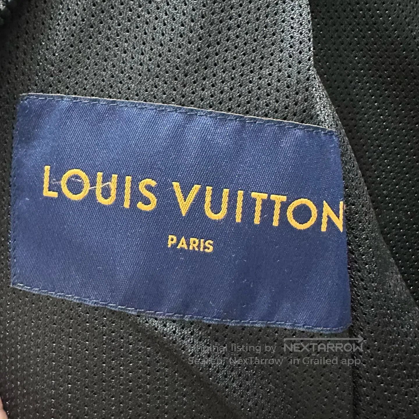 Louis Vuitton louis vuitton black logo zip hoodie jacket. Size US M / EU 48-50 / 2 - 6 Thumbnail