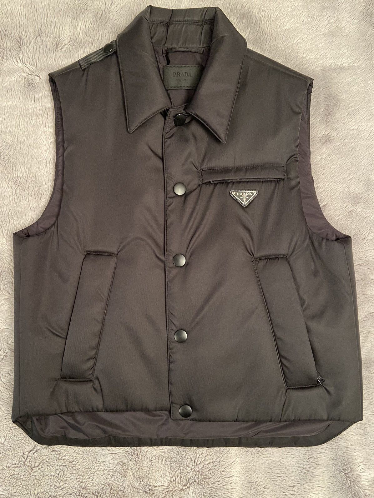 Prada Prada Puffer Vest nylon Size US M / EU 48-50 / 2 - 1 Thumbnail