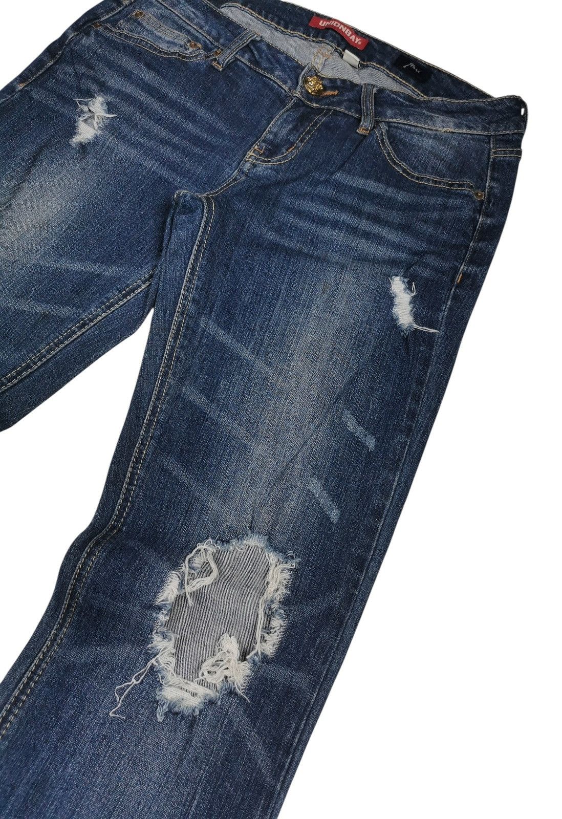 UNIONBAY Unionbay Slim Thigh Flare Legs Distressed Jeans Size 30" / US 8 / IT 44 - 5 Thumbnail