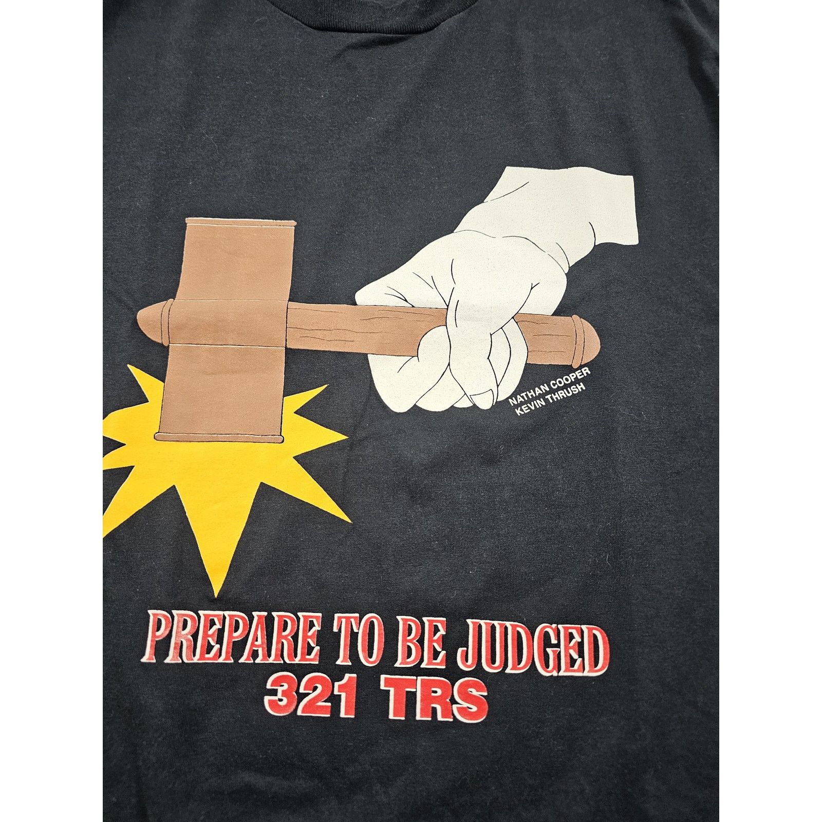 Jerzees Prepare To Be Judged Flight 507 Little Russia Black Shirt L Size US L / EU 52-54 / 3 - 2 Thumbnail