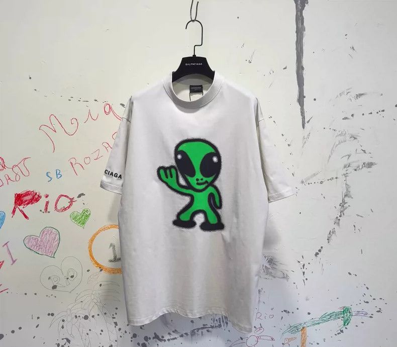 Balenciaga Balenciaga size S Spring and summer alien smiling face T-s Size US M / EU 48-50 / 2 - 1 Thumbnail