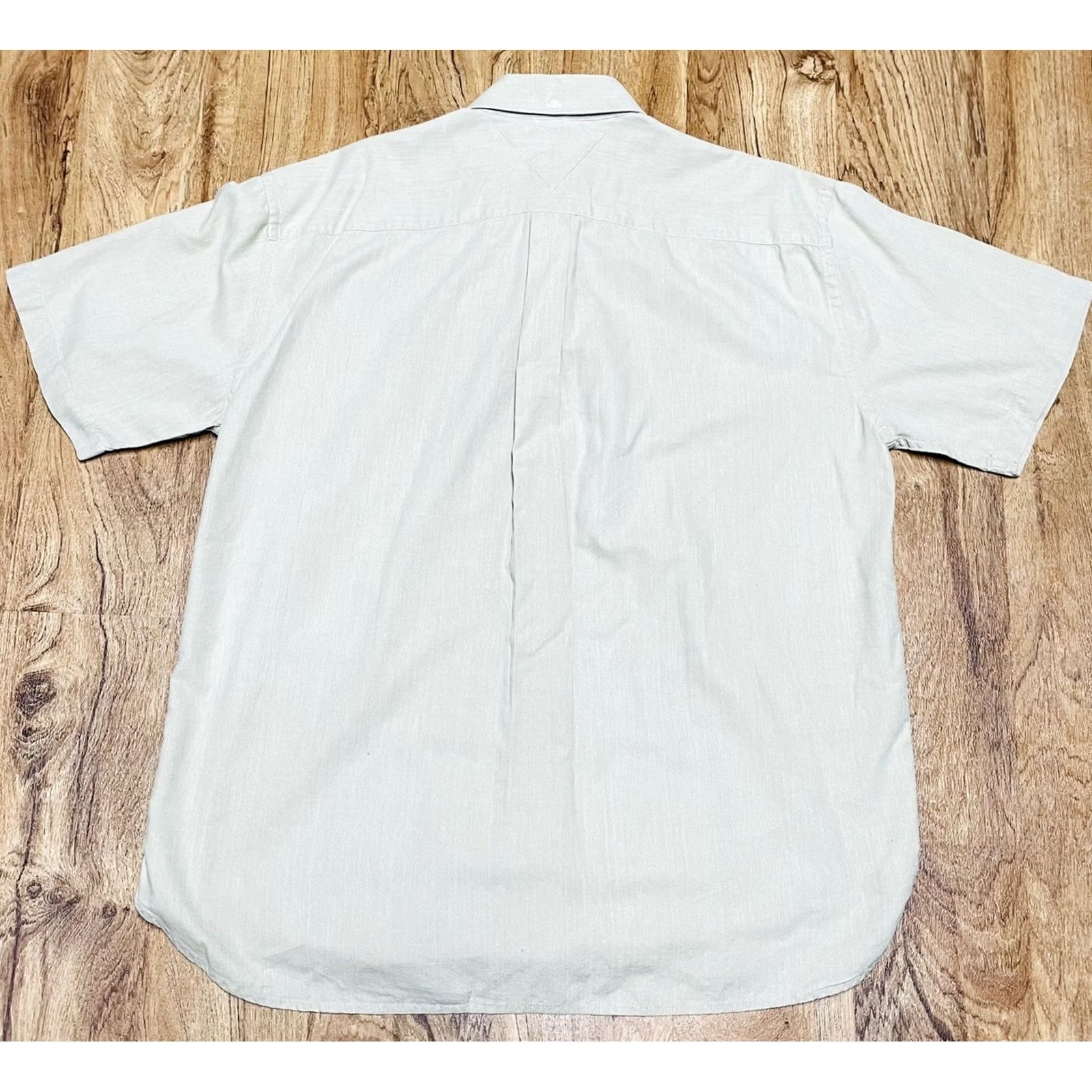Tommy Hilfiger VINTAGE Tommy Hilfiger Shirt Short Sleeve XL Brown Button-Down Men’s Size US XL / EU 56 / 4 - 5 Thumbnail