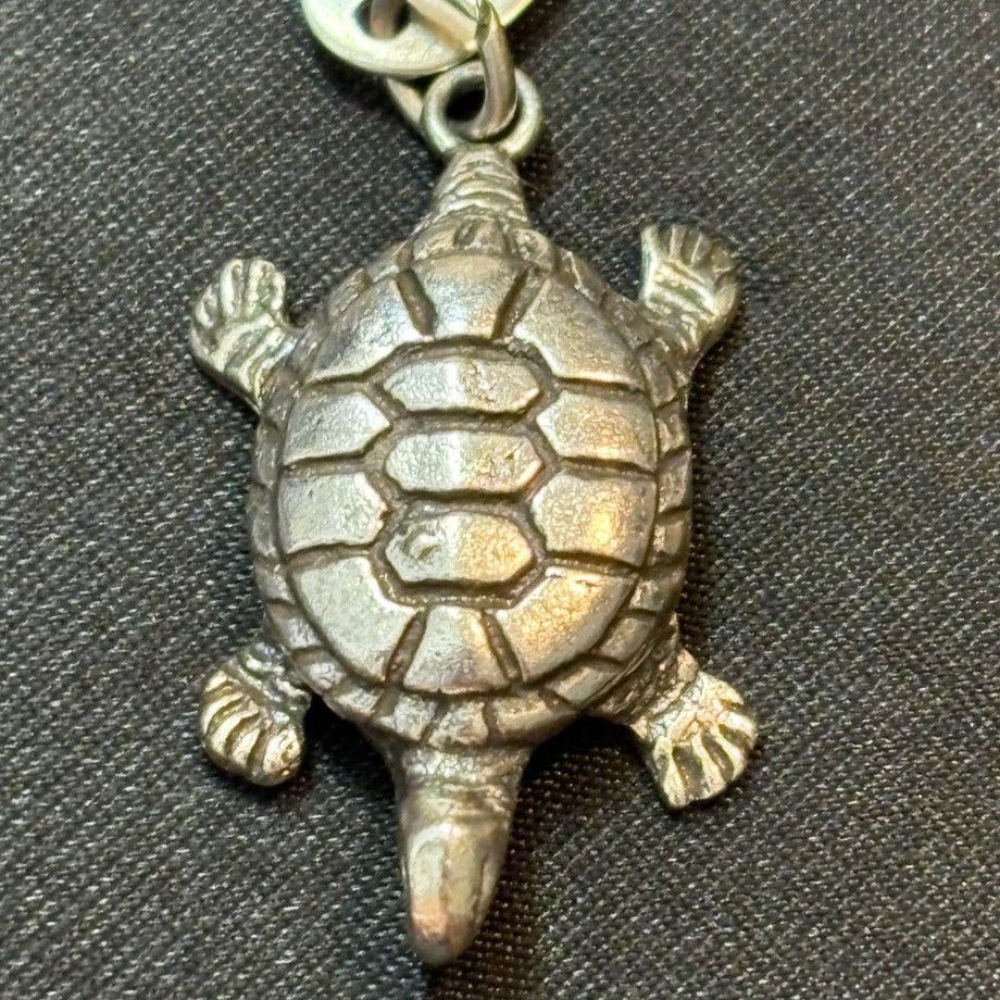 Other Vintage Sterling Silver Turtle Pendant 7g Eagle River WISC Size ONE SIZE - 1 Thumbnail