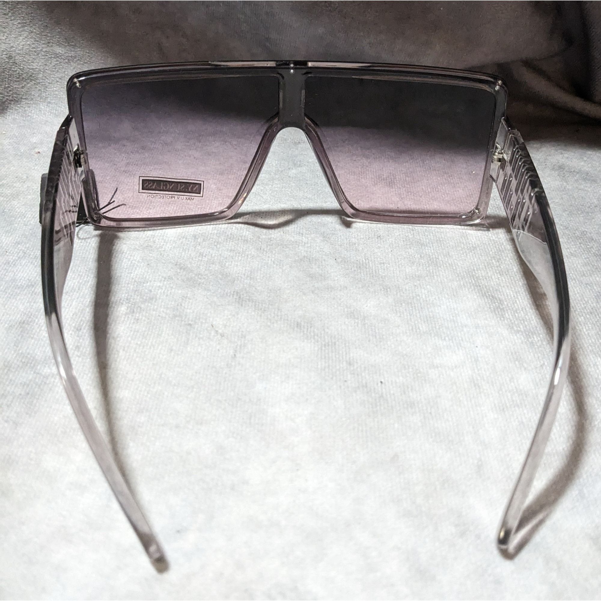 Other New York Sunglasses Translucent Grey Oversized Sunglasses Size ONE SIZE - 2 Thumbnail