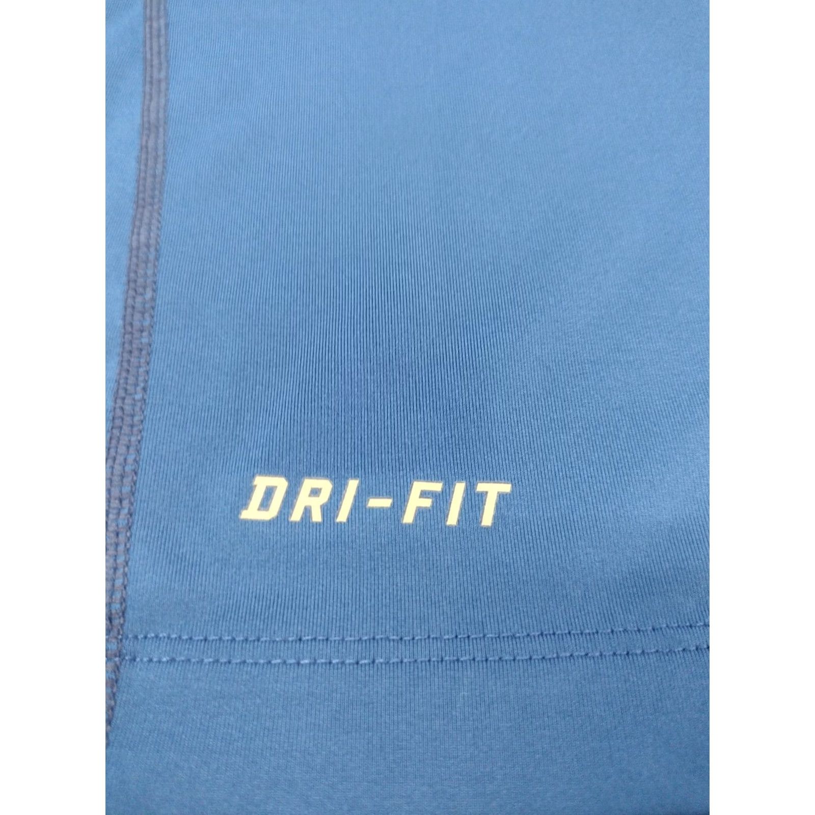 Nike VINTAGE? No. Size US XL / EU 56 / 4 - 4 Thumbnail
