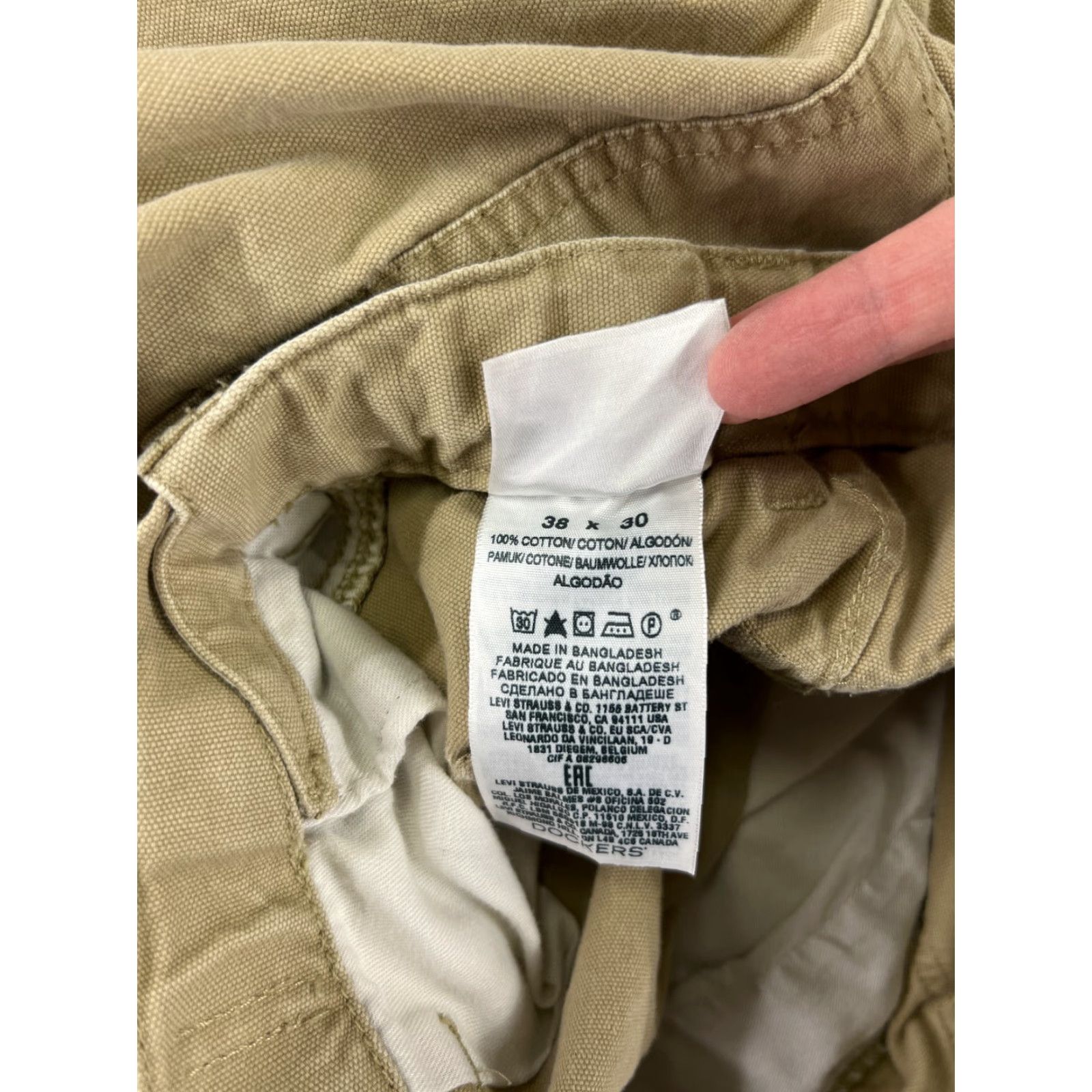 Dockers DOCKERS Pants Mens 38 Beige Canvas Cargo Pocket 5-Pocket Relaxed Straight 100% Cotton DUCK Shirt? Size US 38 / EU 54 - 5 Thumbnail