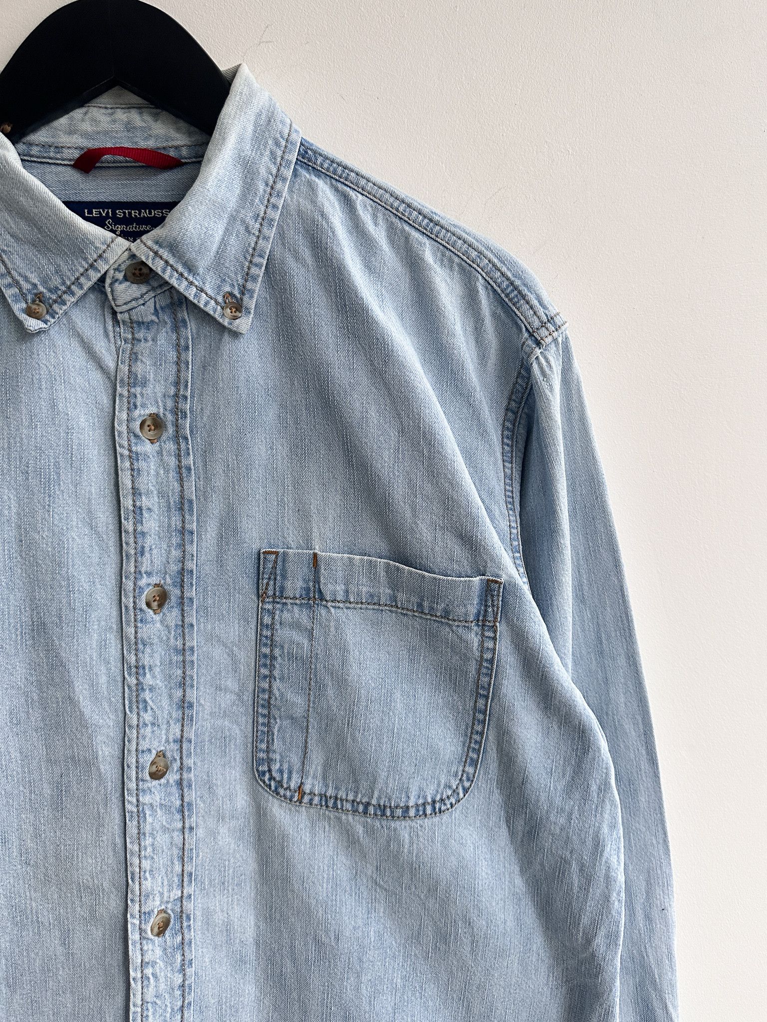 Levi's Vintage Levi's Denim Shirt Size US L / EU 52-54 / 3 - 3 Thumbnail