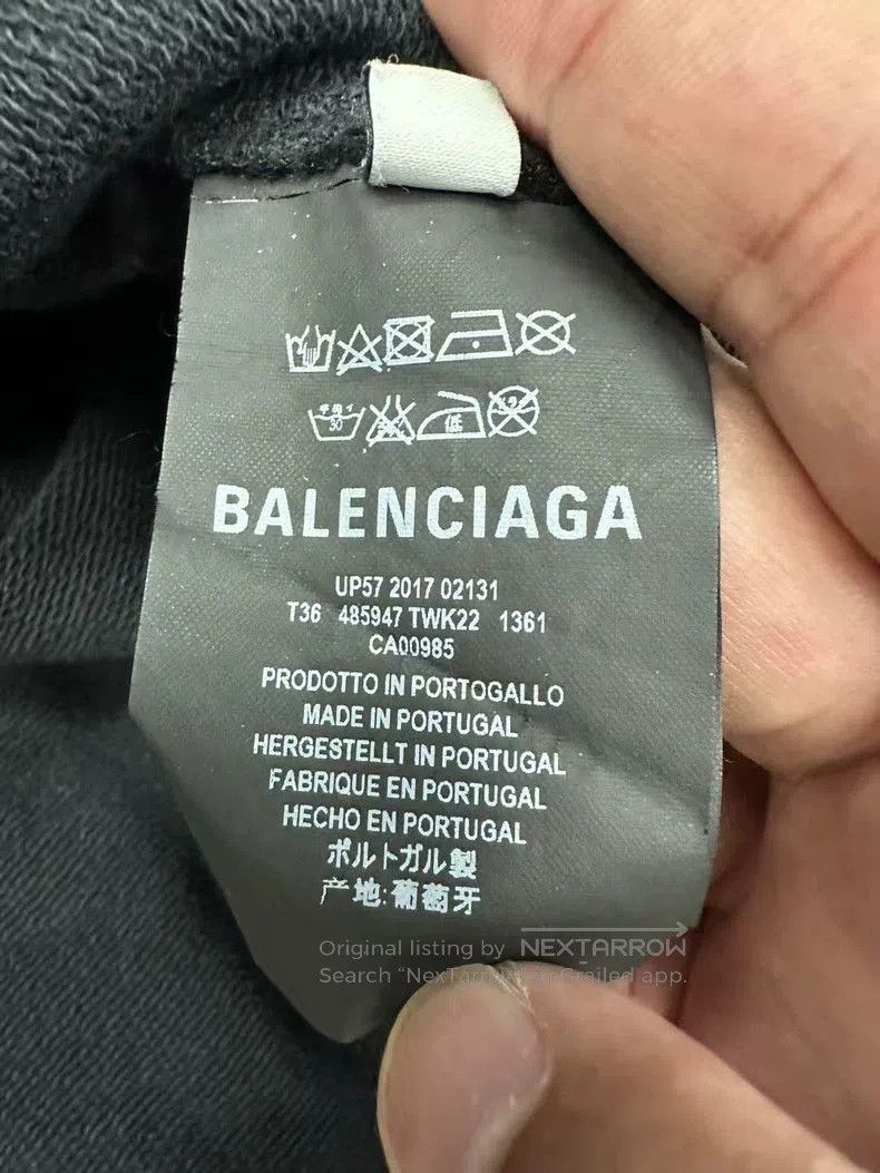 Balenciaga Balenciaga Homme Stripe Letter Sweatshirt. Size US M / EU 48-50 / 2 - 3 Thumbnail