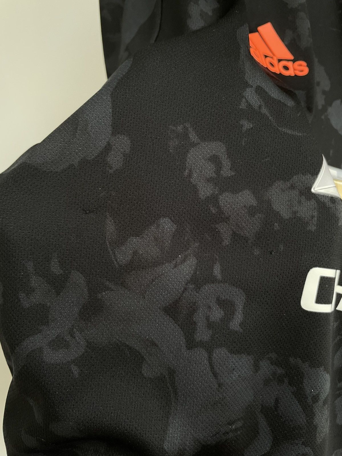 Adidas Manchester United 2019 2020 Football Soccer Jersey Shirt Size US L / EU 52-54 / 3 - 17 Thumbnail