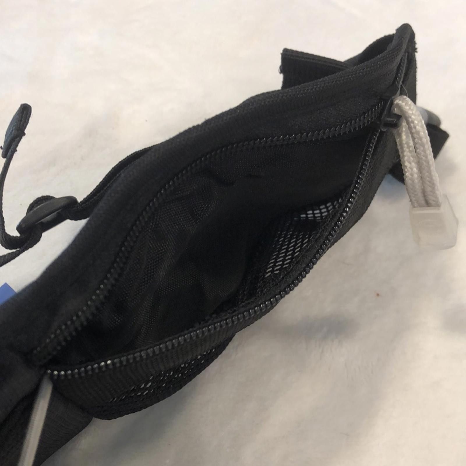 Outdoor Research Black Water Bottle Fanny Pack Runners water bottle Size ONE SIZE - 8 Thumbnail