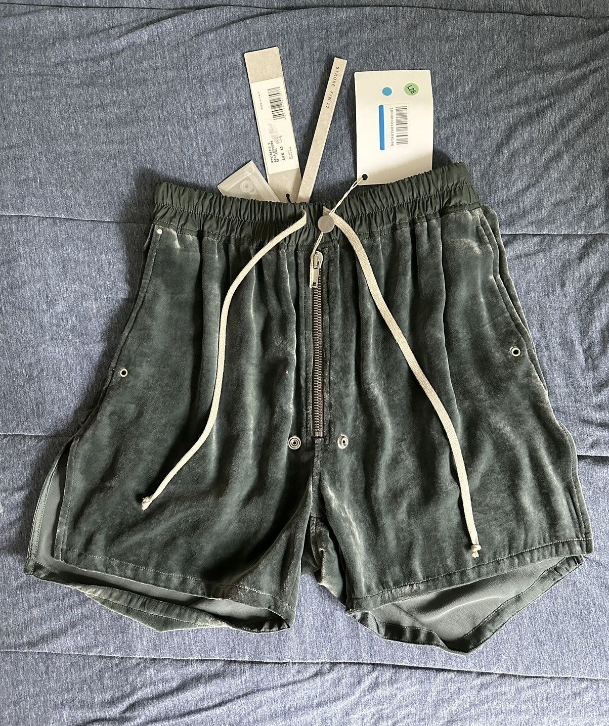 Rick Owens [NEW] FW22 Teal Velvet Bela Boxer Shorts | Grailed 