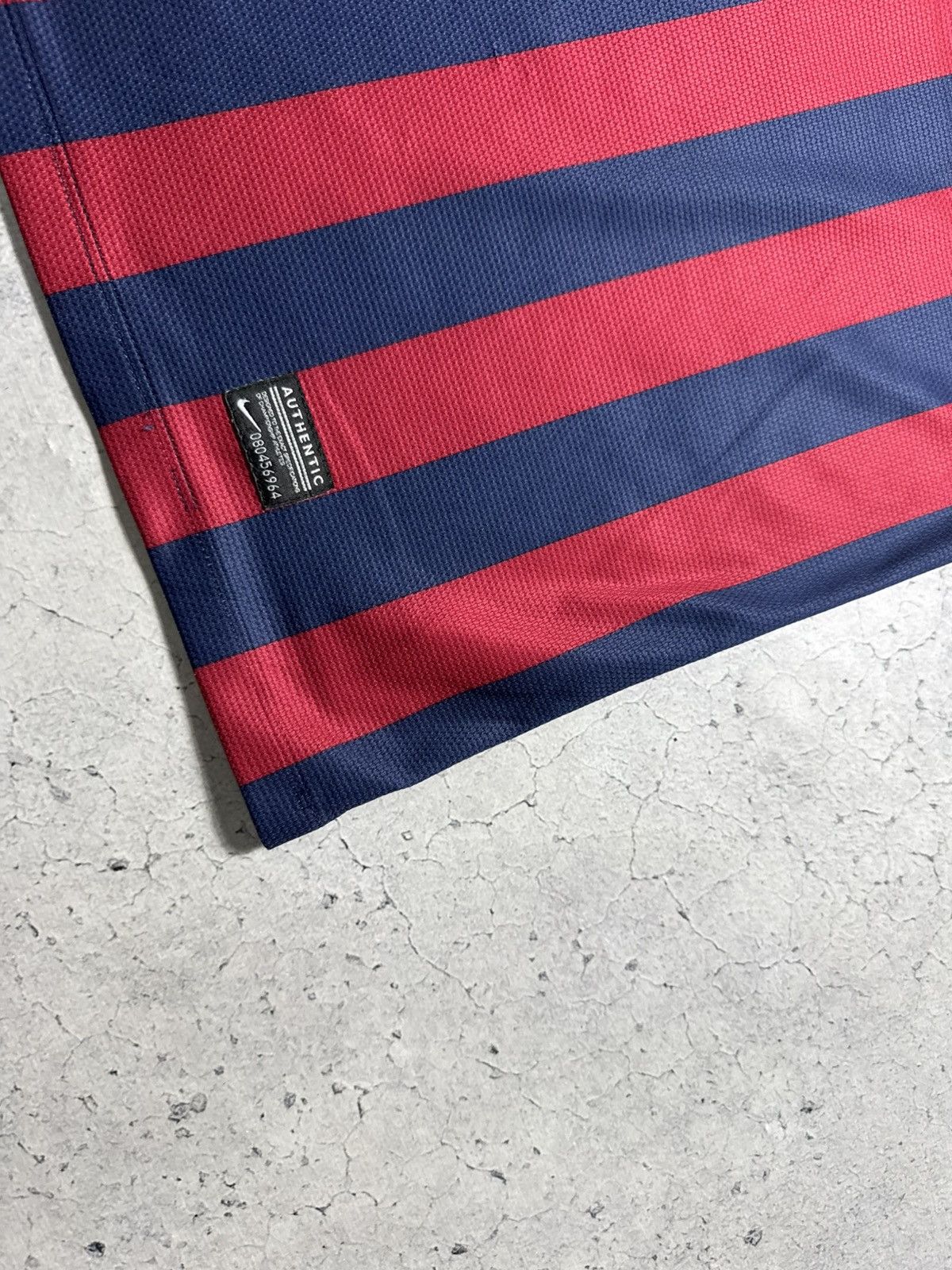 Nike Nike FC Barcelona 2013/2014 Vintage Soccer Jersey Drill Size US S / EU 44-46 / 1 - 6 Thumbnail