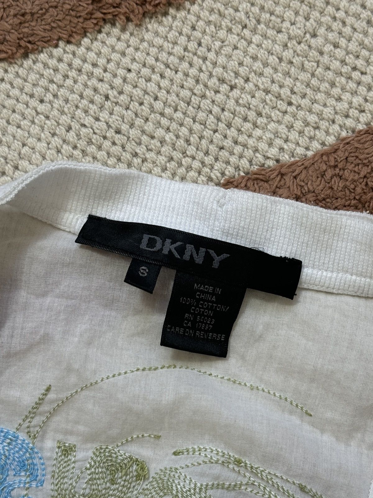 DKNY × Vintage VINTAGE MESH 2000s DKNY CUTE BLOUSE Size S / US 4 / IT 40 - 7 Thumbnail
