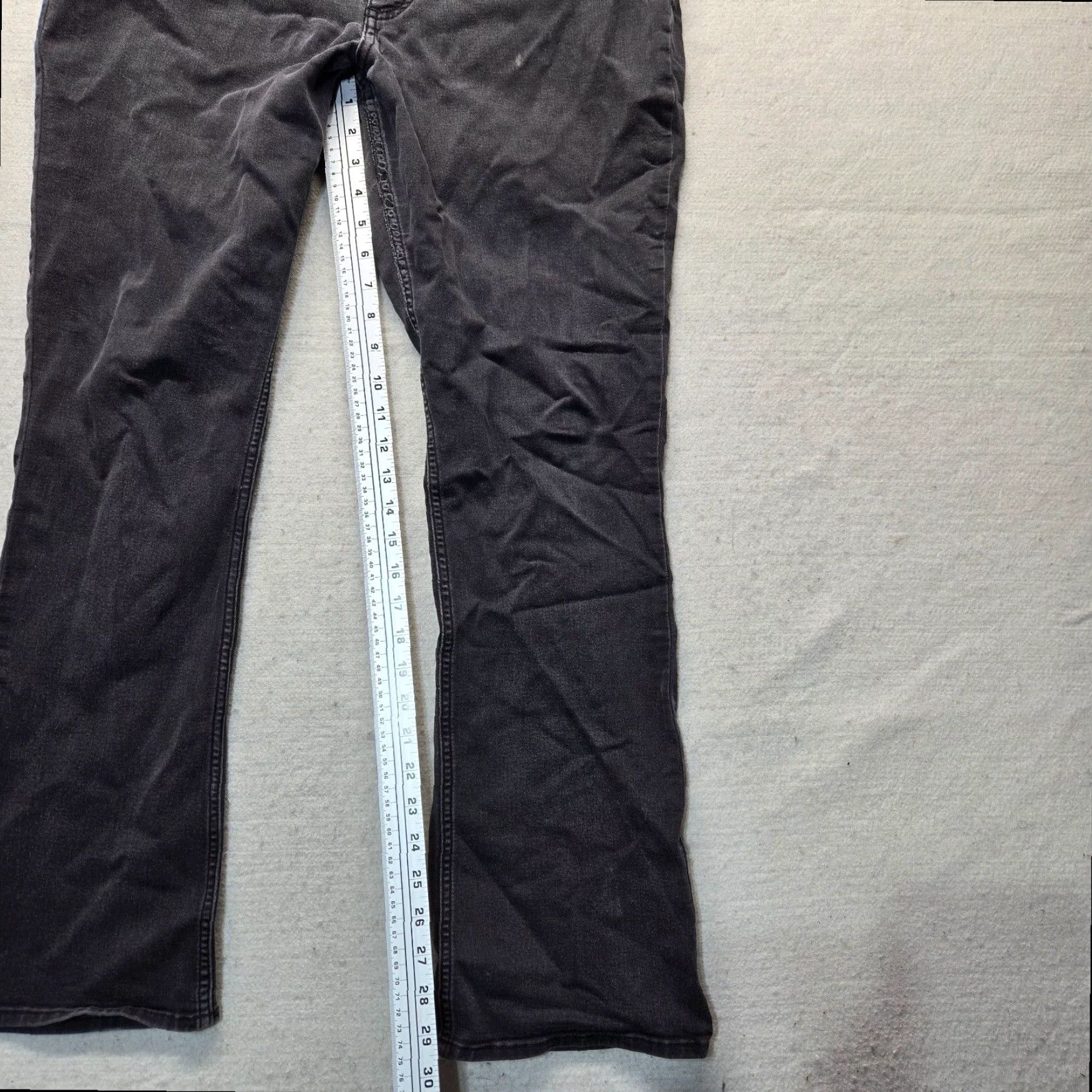 Vintage VINTAGE Riders by Lee Women's Black Bootcut Jeans Size 16M Mid-Rise 5 Pocket Denim Pants Size 38" / US 16 / IT 52 - 7 Thumbnail
