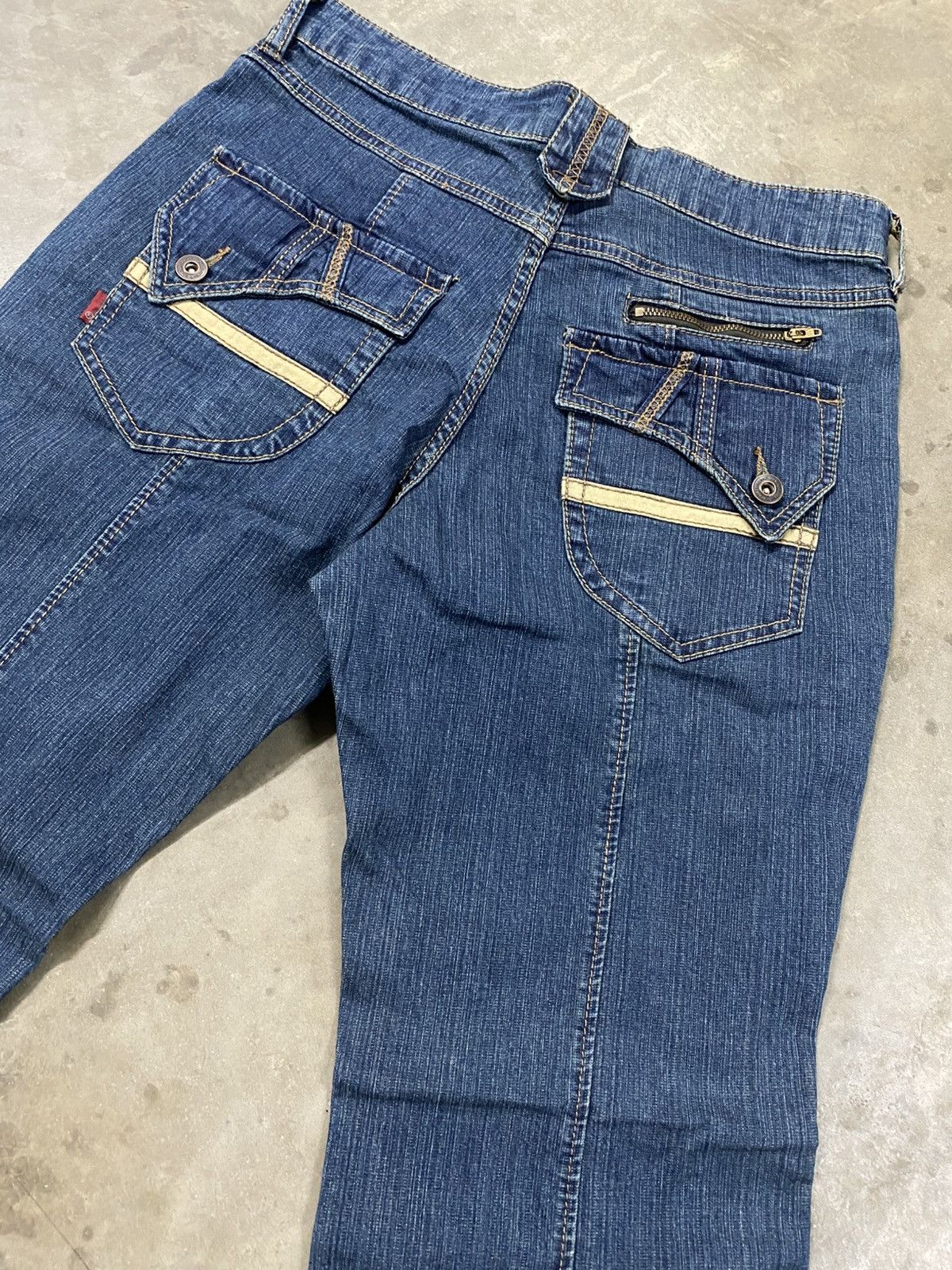Hysteric Glamour × Japanese Brand × Tornado Mart Flare Jeans Japanese Unknown Stretch Denim @229 Size US 30 / EU 46 - 12 Thumbnail