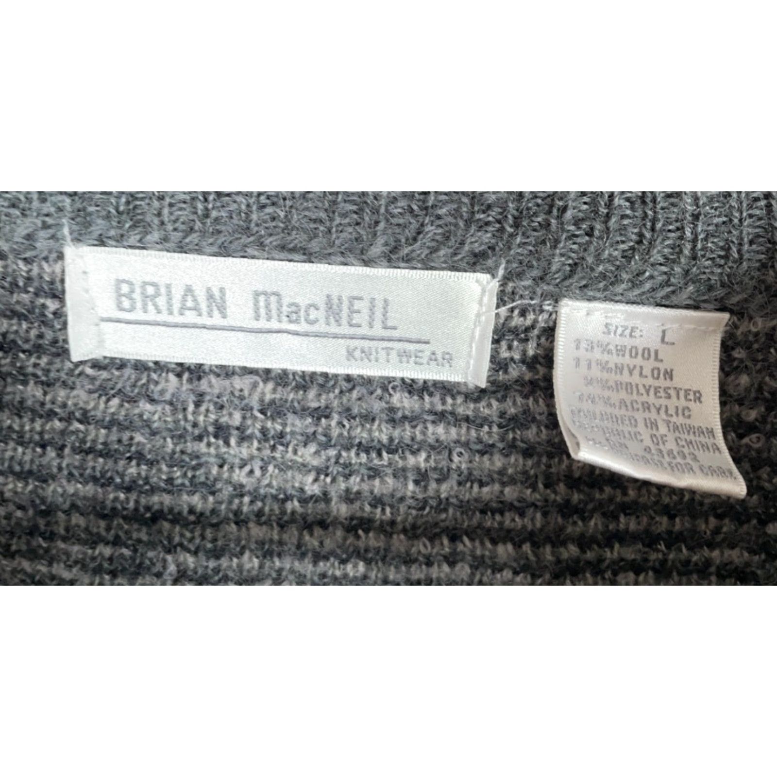 Vintage VINTAGE Brian MacNeil Sweater Men's Large Gray Diamond Pattern Fuzzy Wool Blend Knit Pullover Crew Neck Casual 90s Mens Size US L / EU 52-54 / 3 - 3 Thumbnail