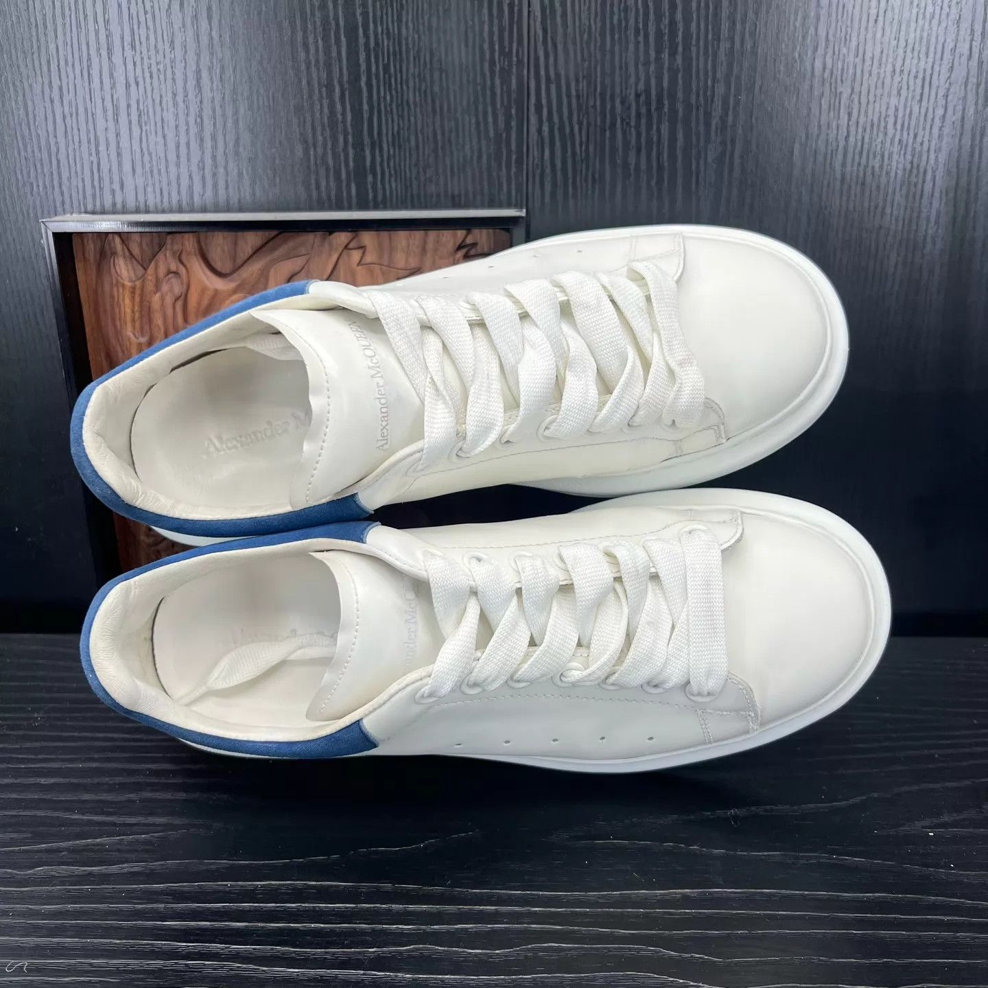 Alexander McQueen McQueen Blue Suede 41.5 Boxed Good Condition Size US 8.5 / EU 41-42 - 2 Thumbnail