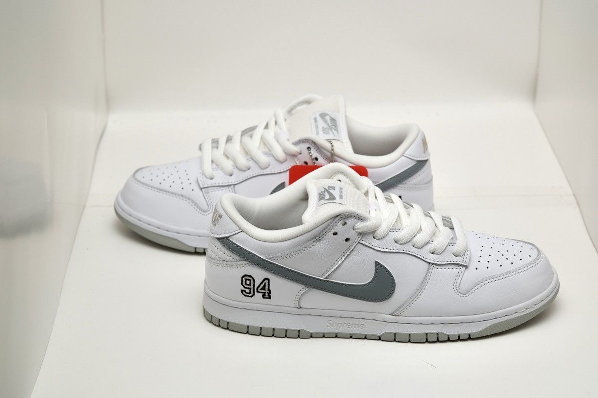 Nike × Supreme SUPREME 94 Nike SB Dunk Low OG QS FW25 White Silver Size US 9 / EU 42 - 7 Thumbnail