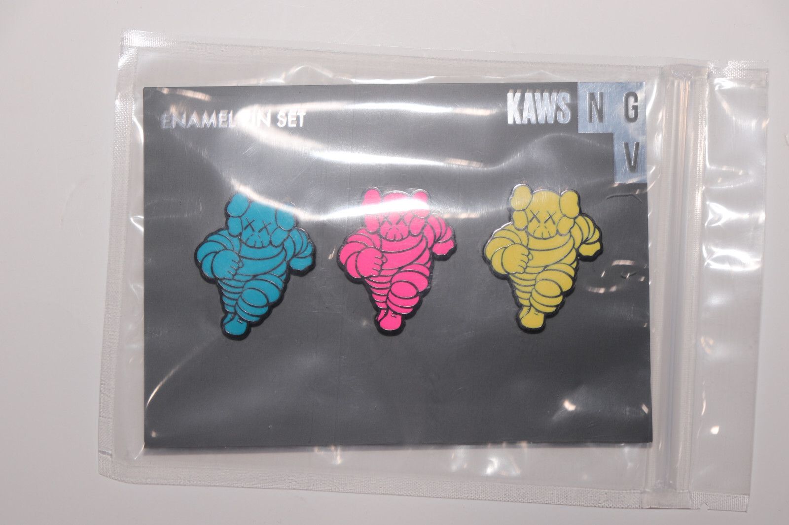 Kaws KAWS NGV Chum Enamel Pin Set - Kawsone - 6x Enamel Pins Size ONE SIZE - 7 Thumbnail