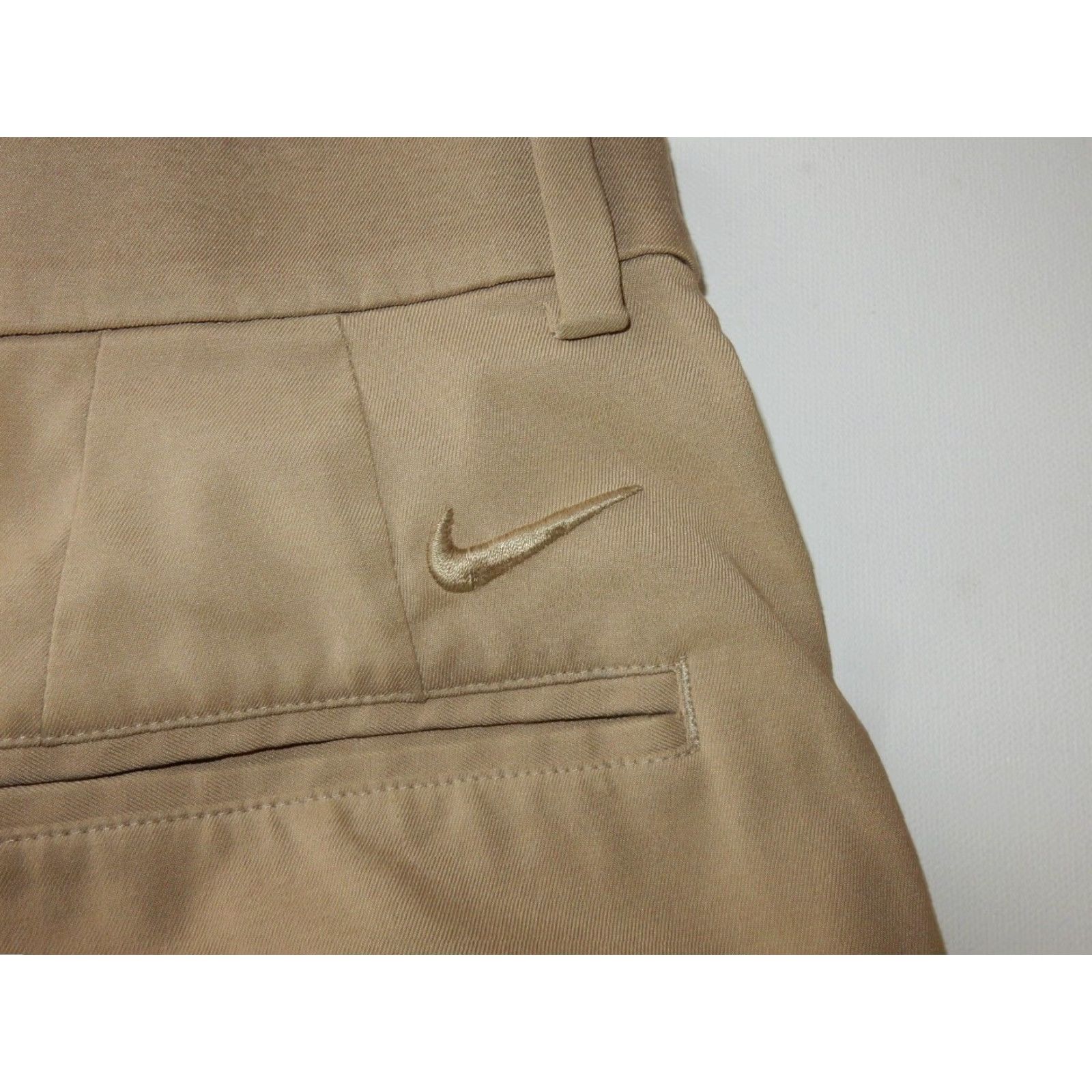 Nike Nike Men's Shorts Size 30 UCONN Huskies Size US 30 / EU 46 - 2 Thumbnail