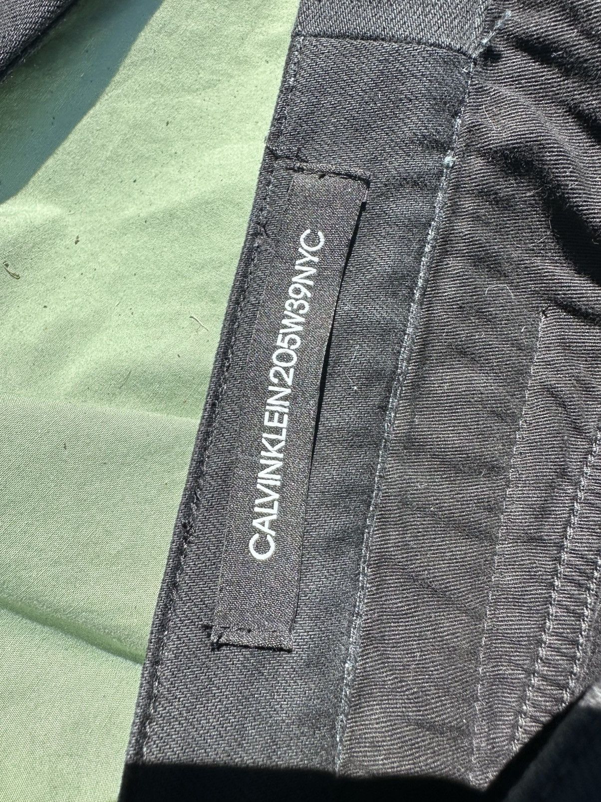 Calvin Klein 205W39NYC Calvin Klein 205w39Nyc tie dye jeans sz 38 Size US 38 / EU 54 - 8 Thumbnail