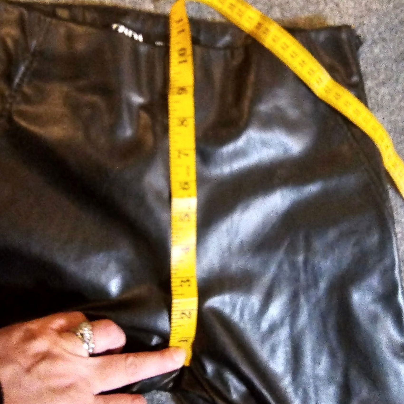 Zara Zara Pants Womens S Black Size Faux Leather Flare Flat Front Stretch Casual Club Size 28" / US 6 / IT 42 - 6 Thumbnail