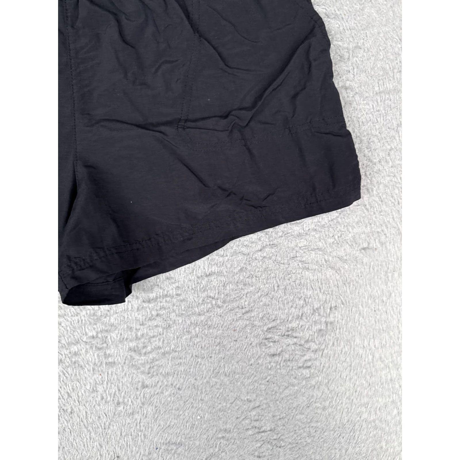 Vintage Columbia Shorts Womens L Black Quick Dry 3 Inseam Elastic Waist Pockets Athletic Outdoor Summer Mens? Size 36" / US 14 / IT 50 - 2 Thumbnail
