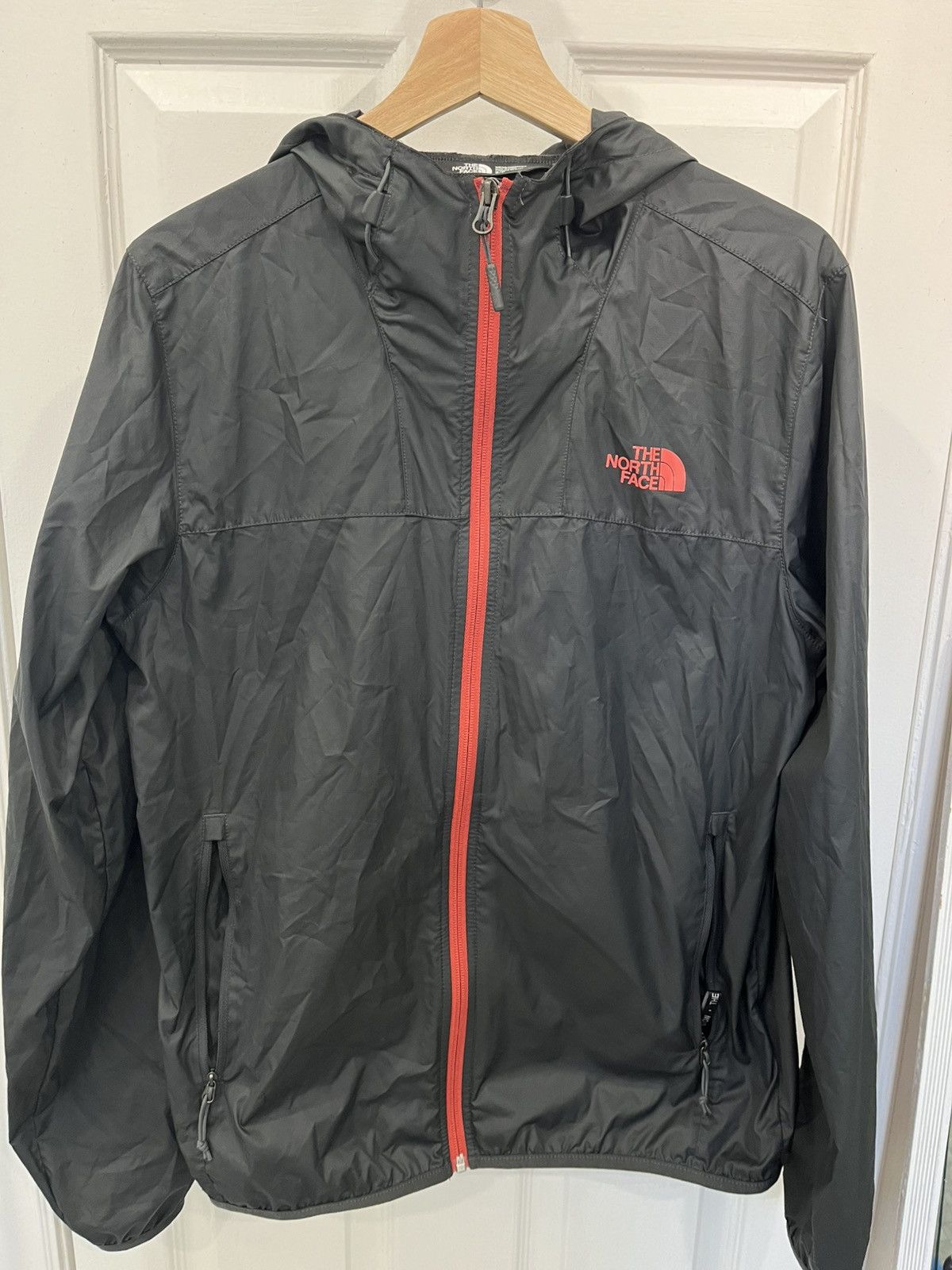The North Face The North Face Windbreaker - Men's Small Size US S / EU 44-46 / 1 - 1 Thumbnail