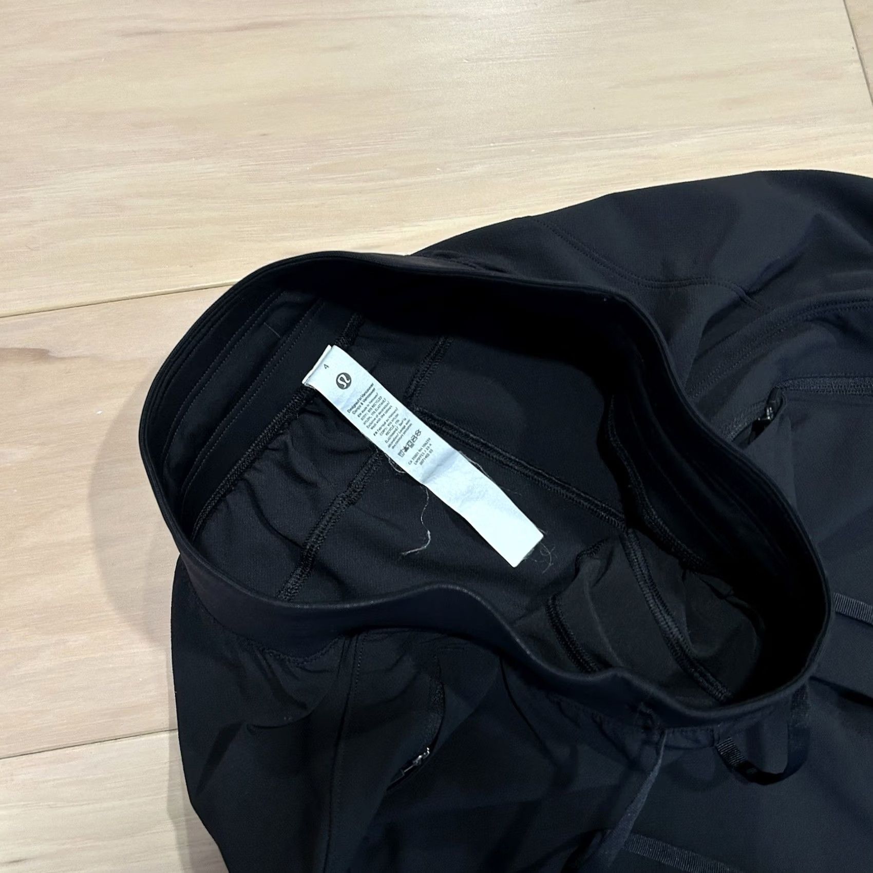 Lululemon Lululemon License to Train High-Rise Pant Women’s 4 Jogger Black 28 Inseam Zip Pocket Pockets 25-27 Waist Activewear Athleisure Womens Size 27" / US 4 / IT 40 - 4 Thumbnail