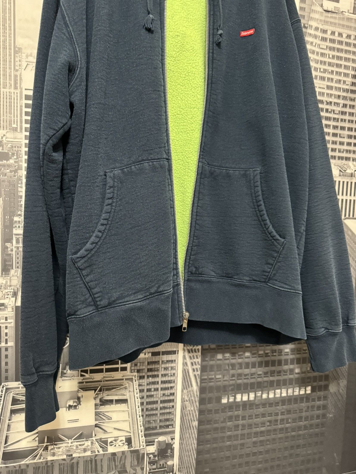 Supreme 🔥 SS18 Supreme Contrast Small Box Zip Jacket Navy SZ Large Size US L / EU 52-54 / 3 - 5 Thumbnail