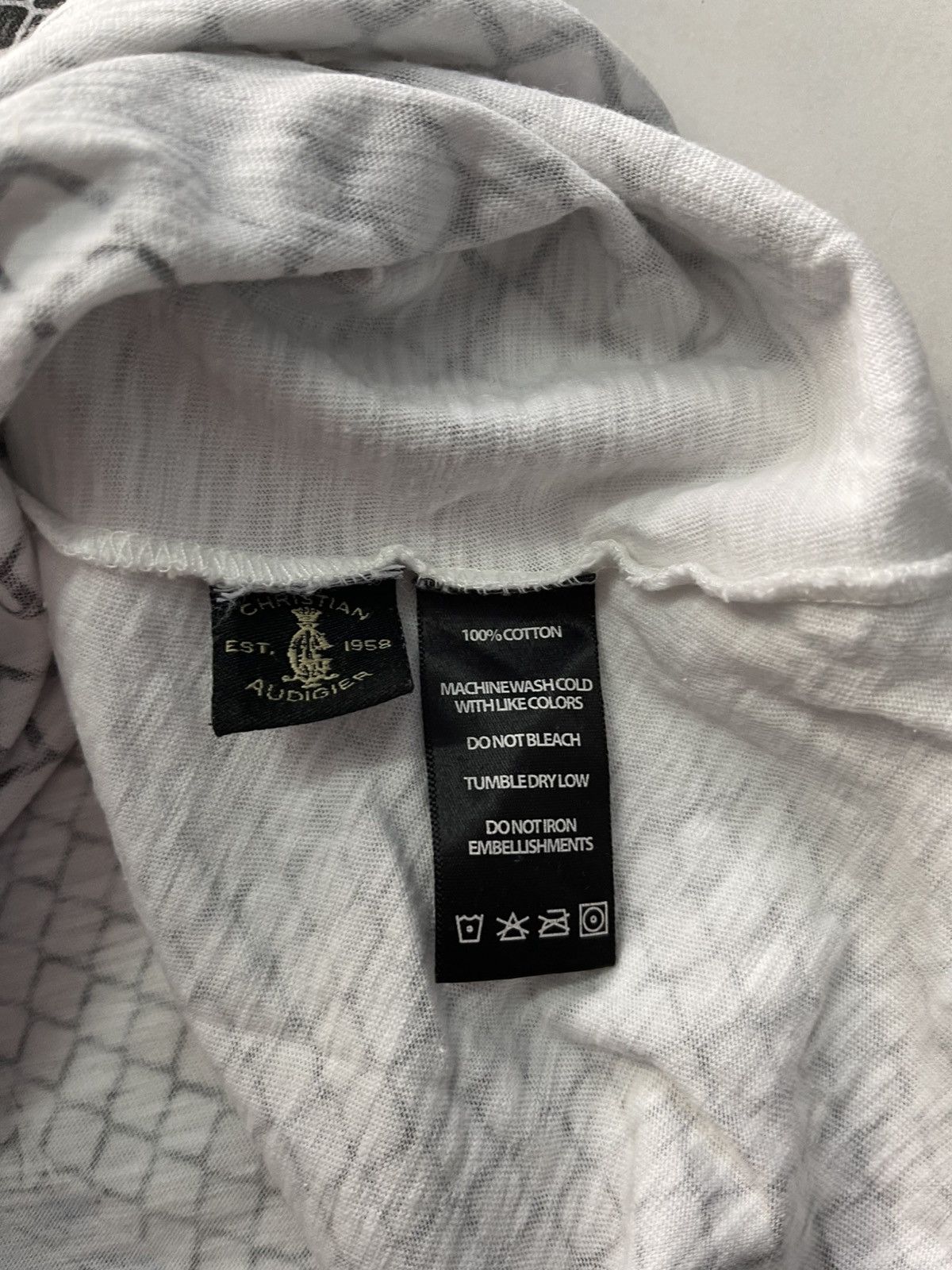 Christian Audigier VINTAGE CHRISTIAN AUDIGIER ZIPPER VERY RARE Size US S / EU 44-46 / 1 - 5 Thumbnail