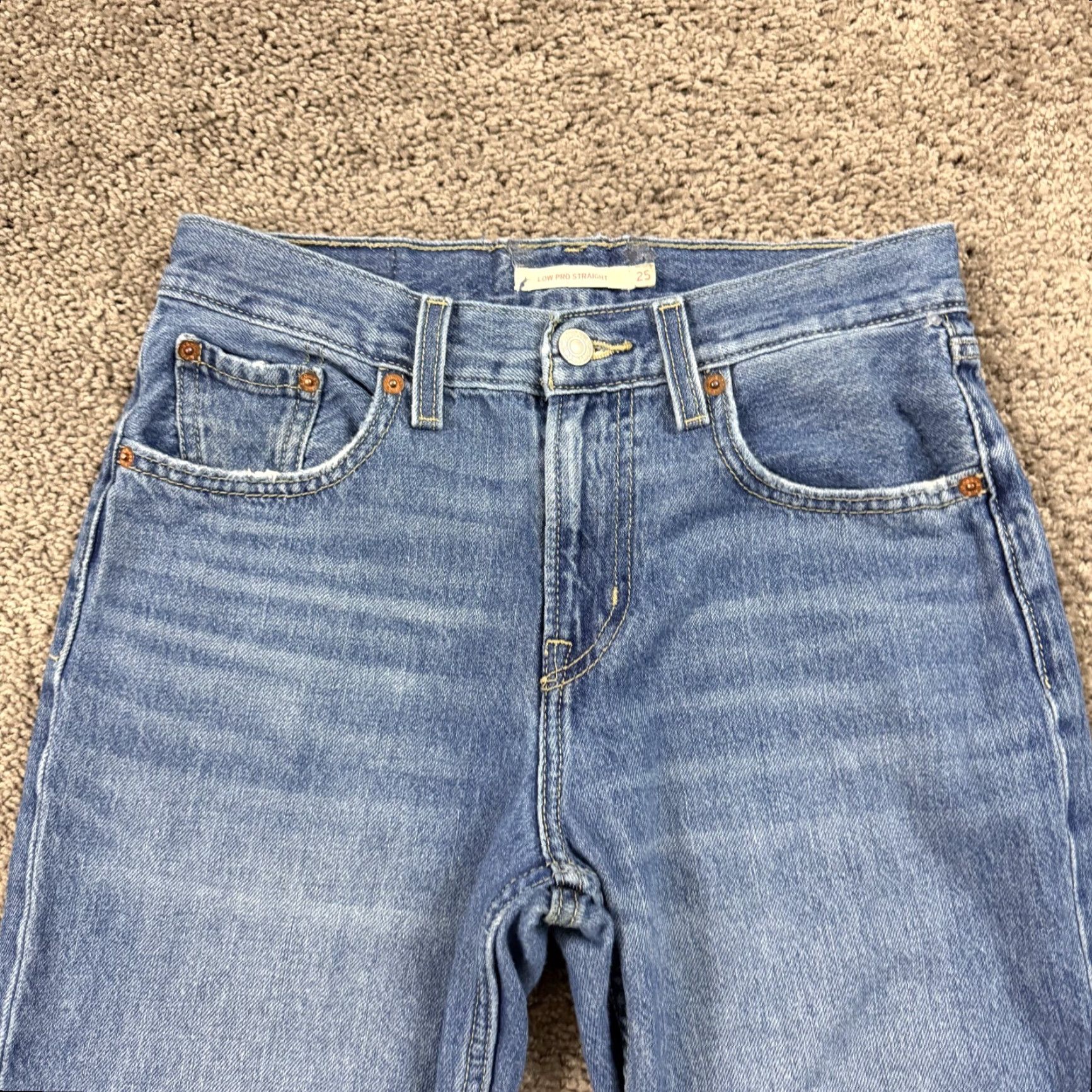 Levi's Levis Jeans Womens 25 Straight Low Pro Medium Wash Cotton Distressed Denim 26x29 Size 26" / US 2 / IT 38 - 2 Thumbnail