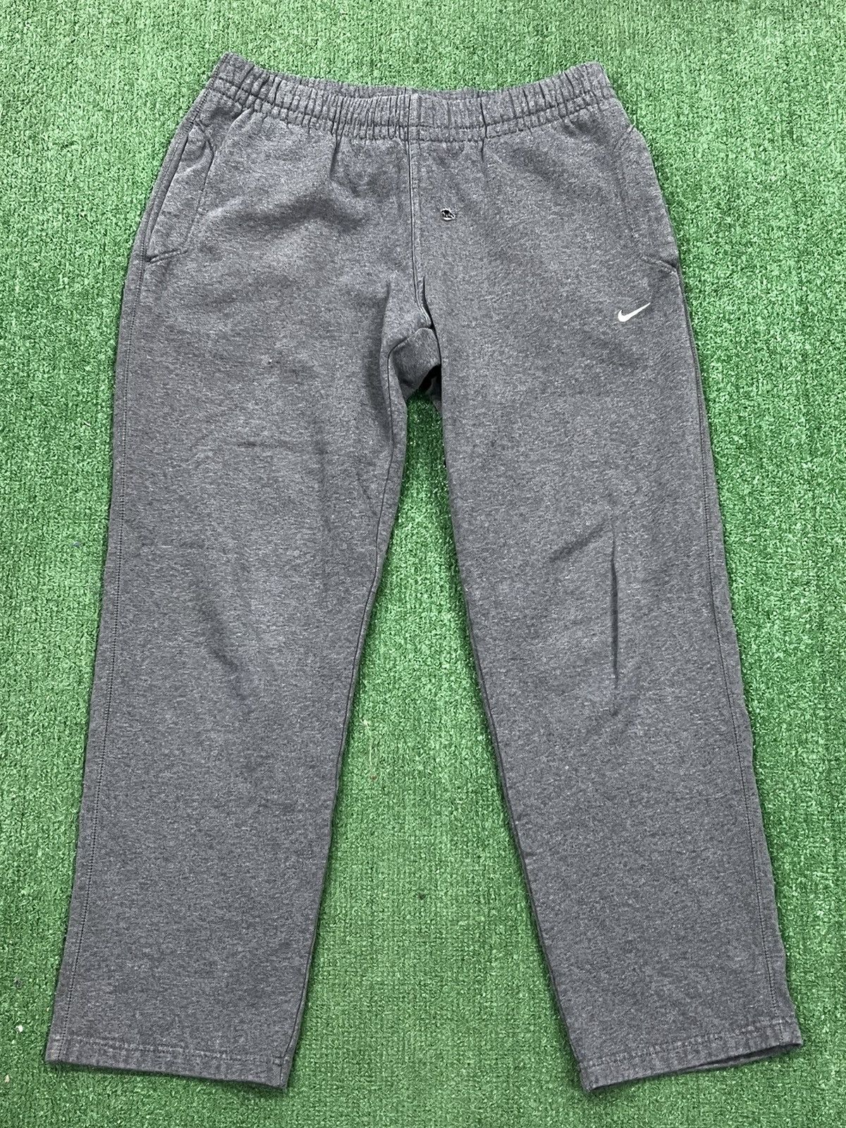 Nike Vintage Y2k Nike Swoosh Sweatpants Size US 32 / EU 48 - 3 Thumbnail