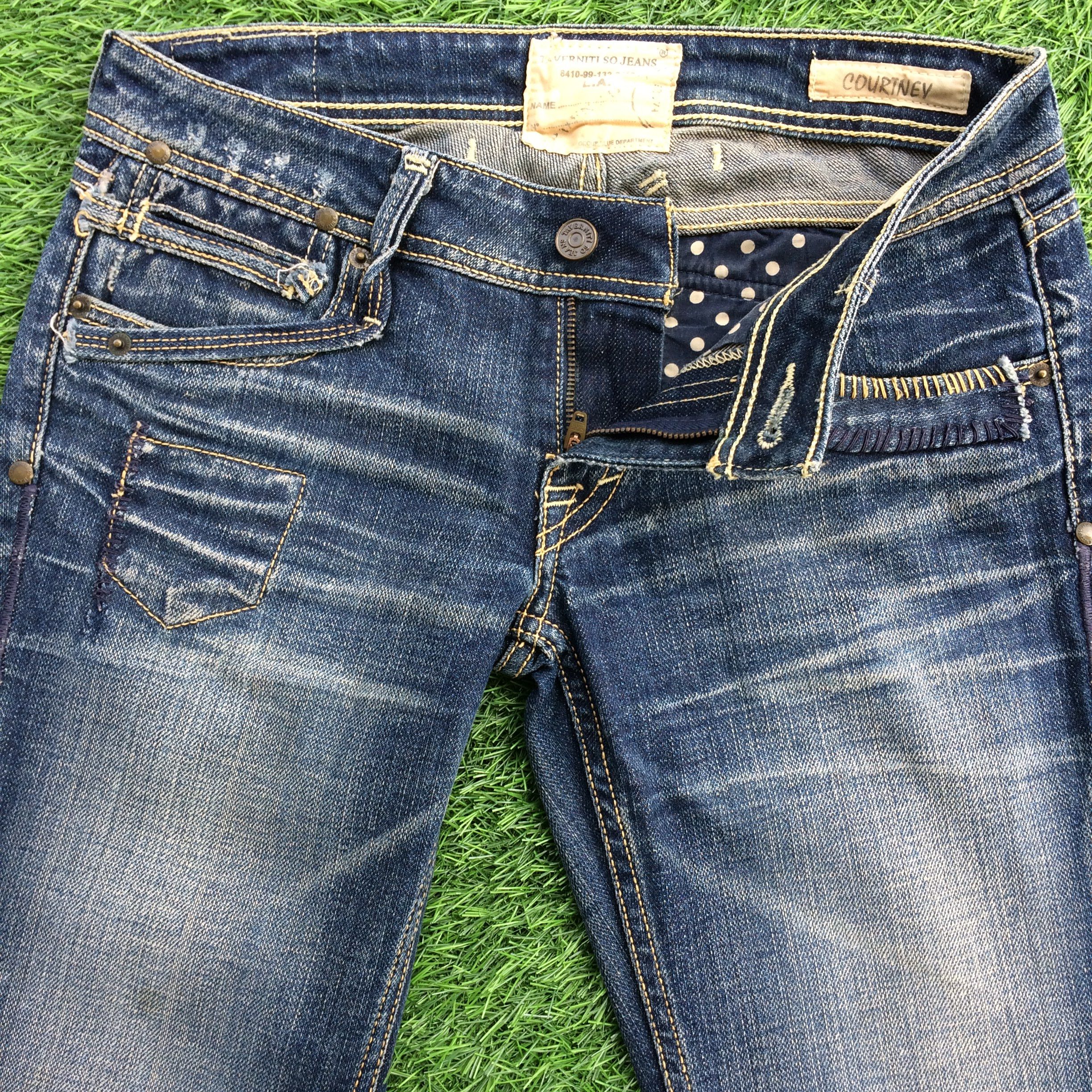 Japanese Brand Low Rise Distressed Flare Bootcut Denim Jeans D-869 Size US 26 / EU 42 - 2 Thumbnail