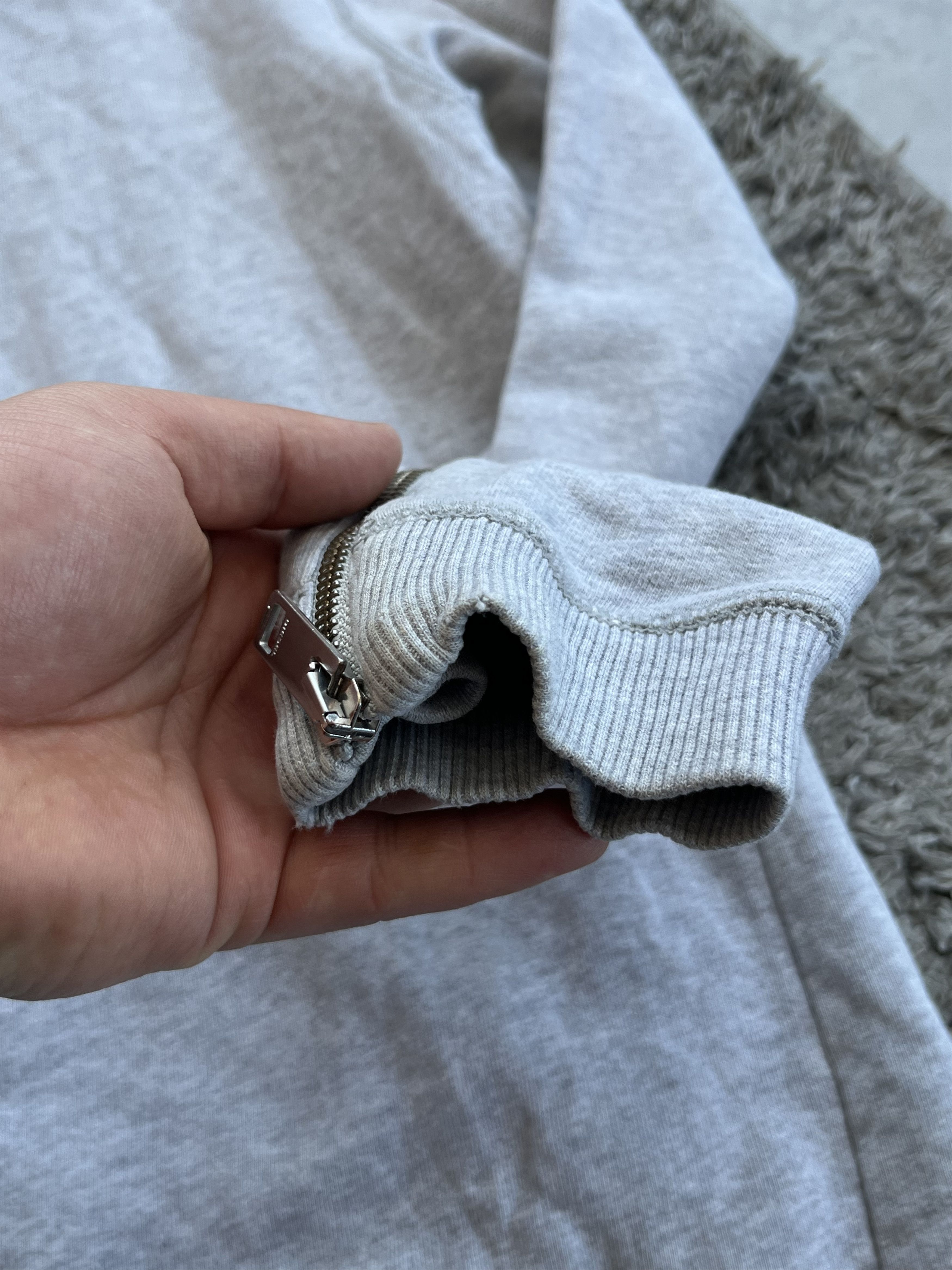 Diesel DIESEL Vintage Sweatshirt S-Yurin Wolf Streetwear Size US S / EU 44-46 / 1 - 19 Thumbnail