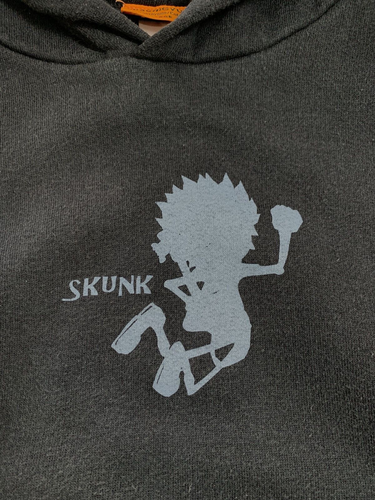 Anime Mischievous skunk hoodie emi nakayama Size US L / EU 52-54 / 3 - 6 Thumbnail