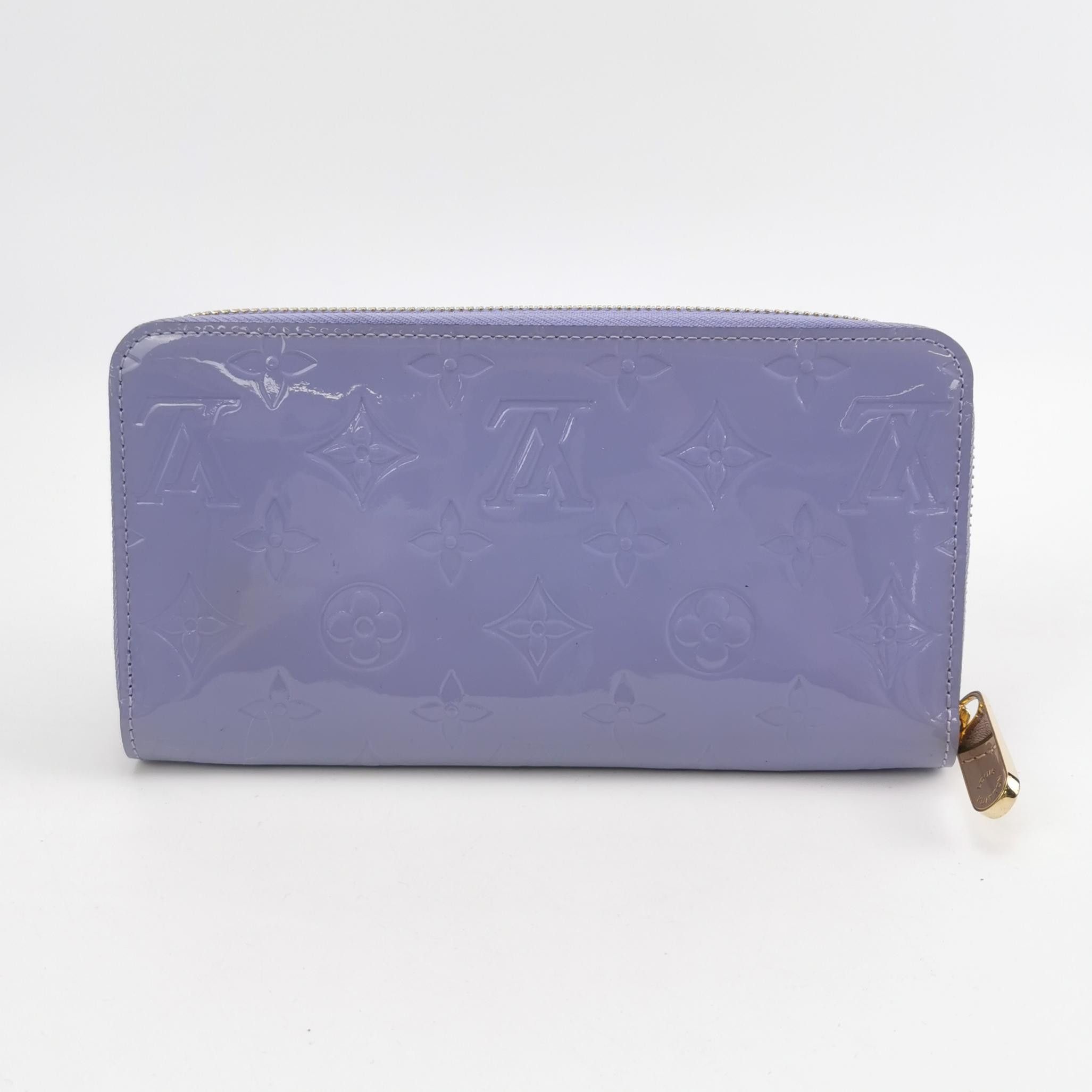 Louis Vuitton Louis Vuitton (LV) Zippy patent leather embossed monogram z Size ONE SIZE - 2 Thumbnail