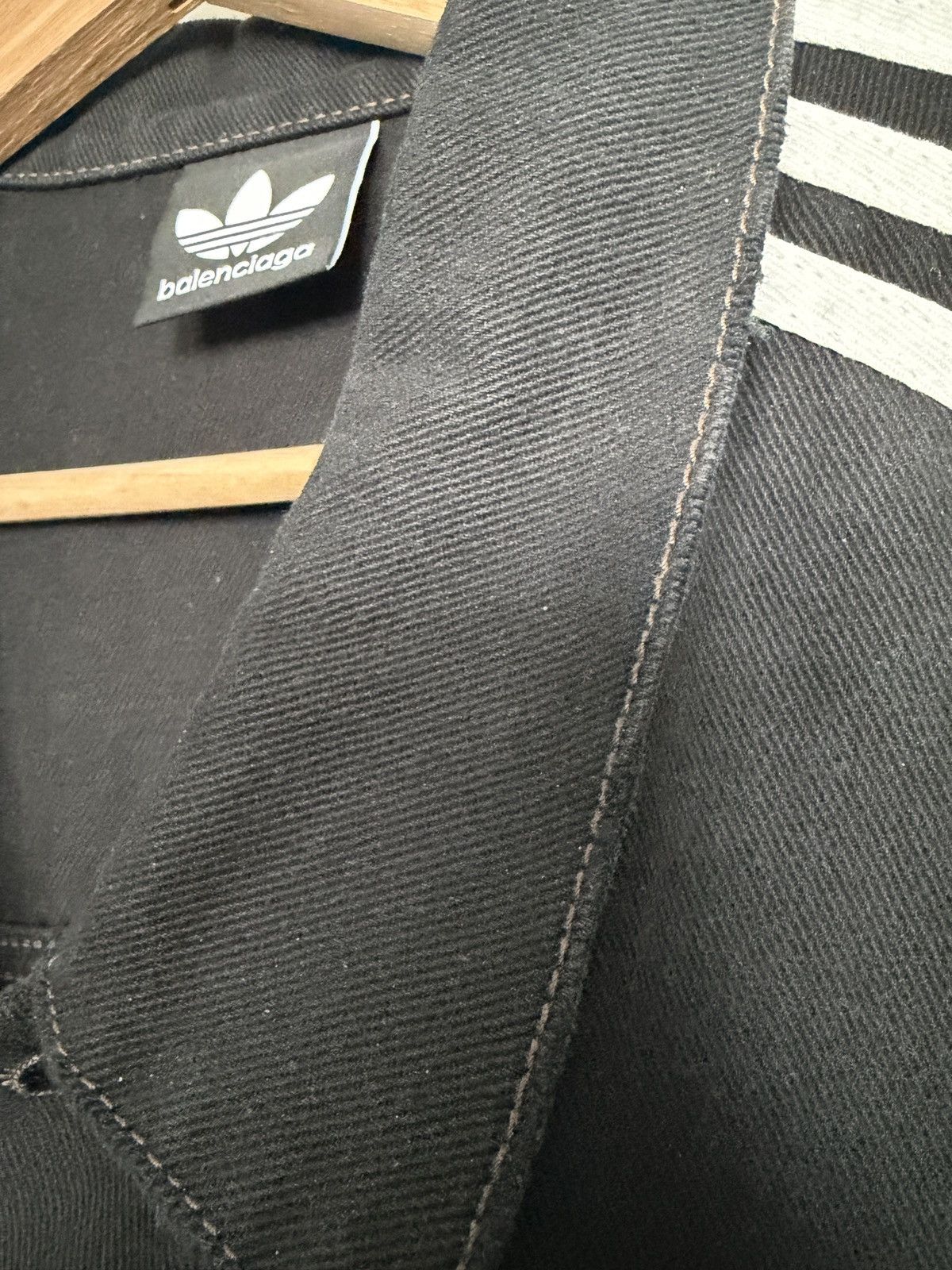Adidas × Balenciaga Balenciaga x Adidas Black Denim Jacket Size 2 NWT Size US L / EU 52-54 / 3 - 9 Thumbnail
