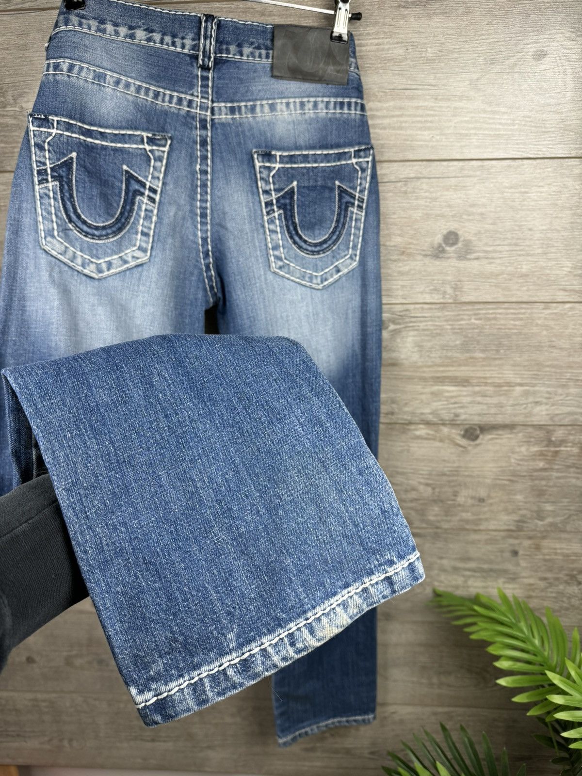TRUE RELIGION VINTAGE BIG LOGO Y2K JAPANESE JEANS SIZE 33
