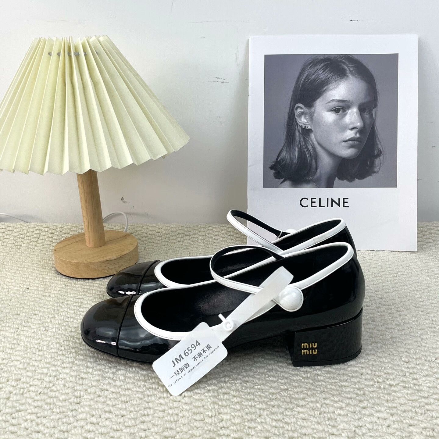 Miu Miu Miu Miu Lowtop Sneakers us_8 Women Size US 8 / IT 38 - 1 Thumbnail