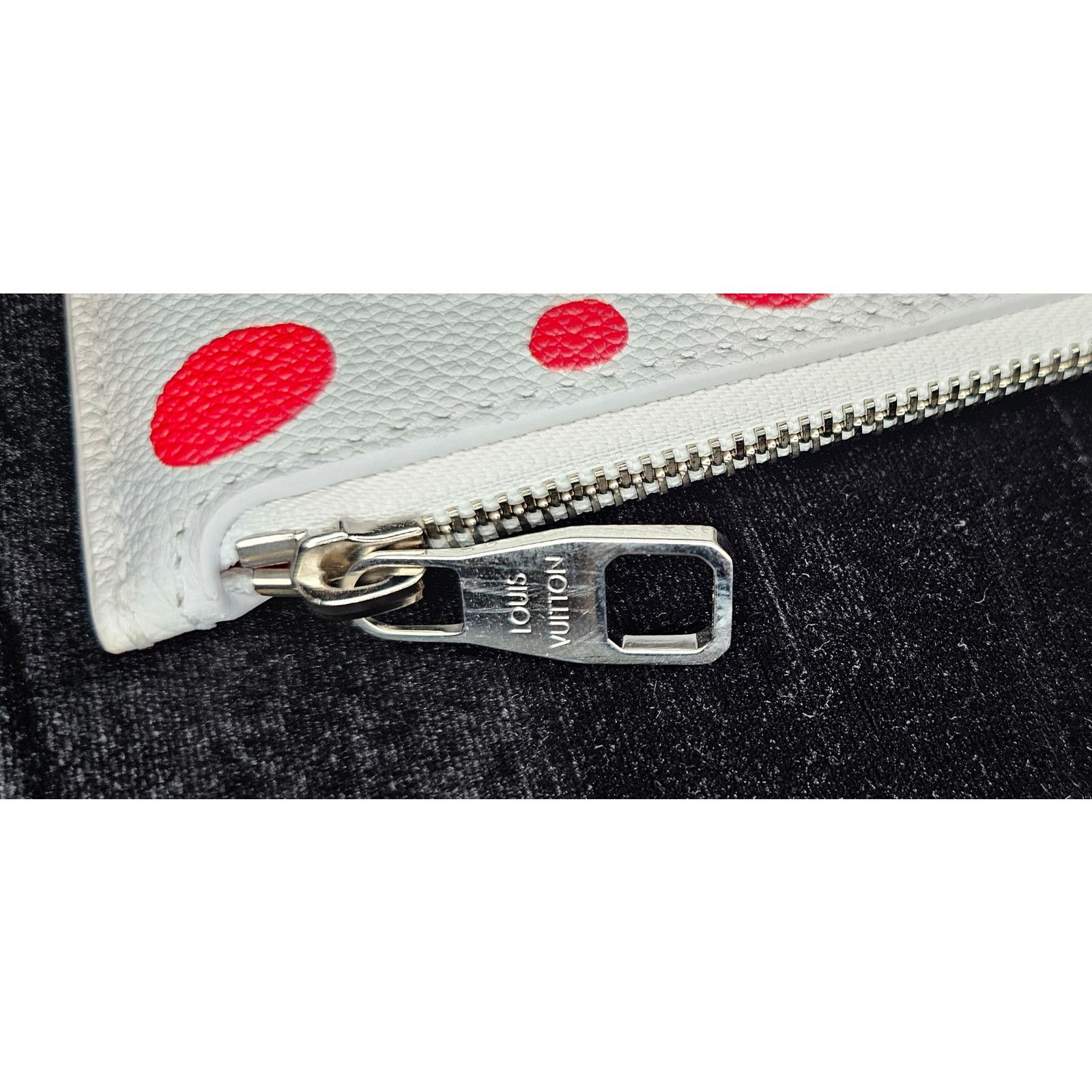 Louis Vuitton Louis Vuitton Yayoi Kusama Monogram Empreinte Pouch Size ONE SIZE - 11 Thumbnail