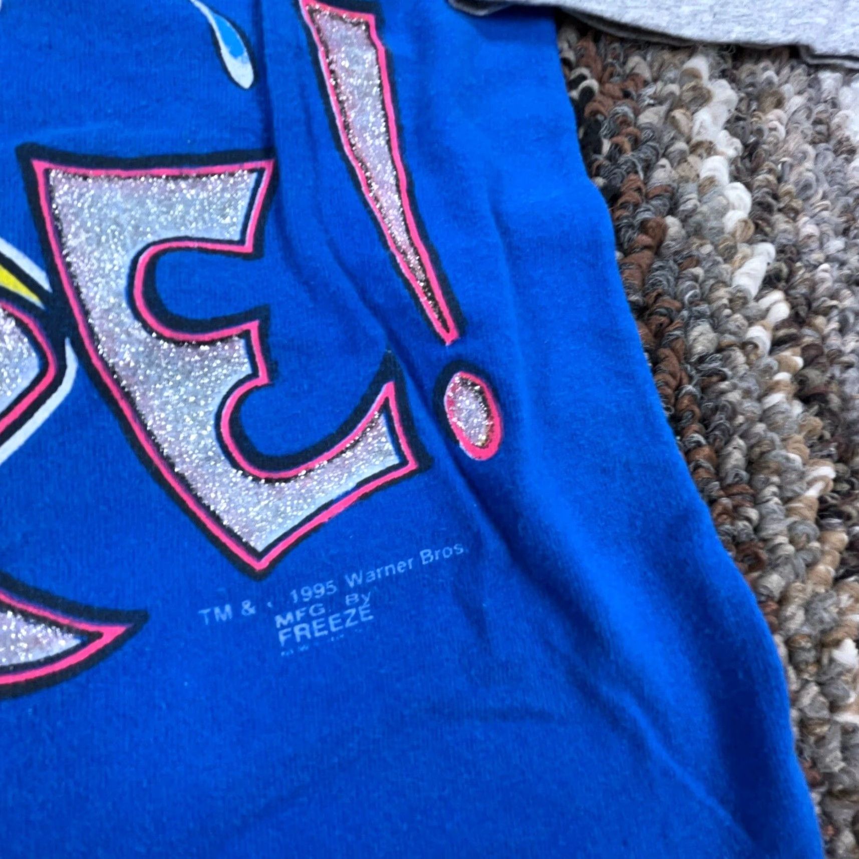 Vintage VINTAGE Freeze Looney Tunes Shirt Men XL Blue Tweety Bird Tee 90s Toons Hip Hop Shirt Men XL Blue Tweety Bird Tee 90s Toons Hip Hop Size US XL / EU 56 / 4 - 4 Thumbnail