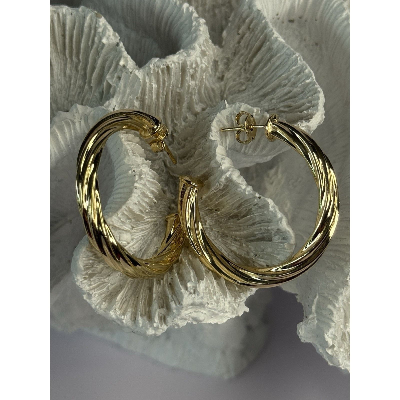Jewelry GOLD PLATED EARRINGS LENGTH 1.25 INCH Size ONE SIZE - 2 Thumbnail