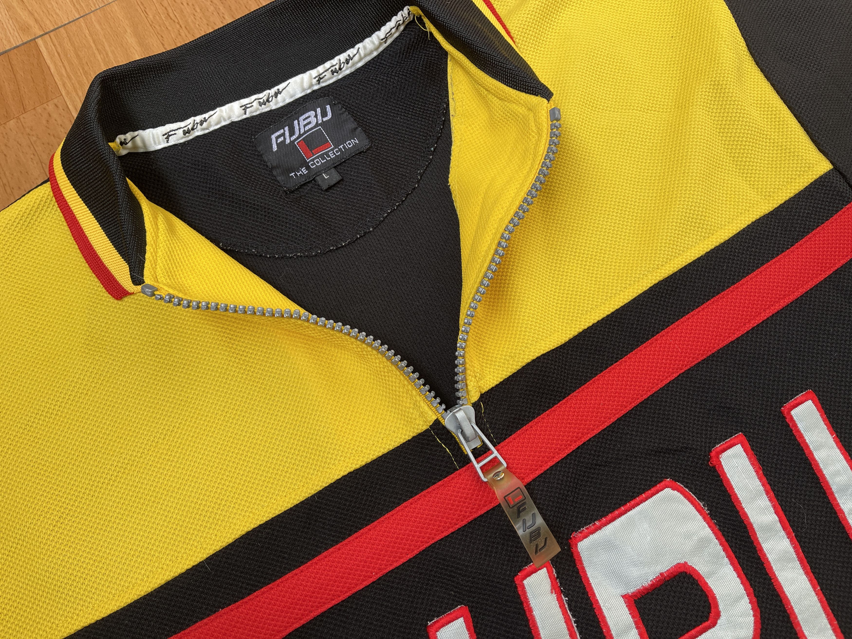 Fubu FUBU jersey, vintage hip hop t-shirt, 90s hip hop skater L Size US L / EU 52-54 / 3 - 7 Thumbnail