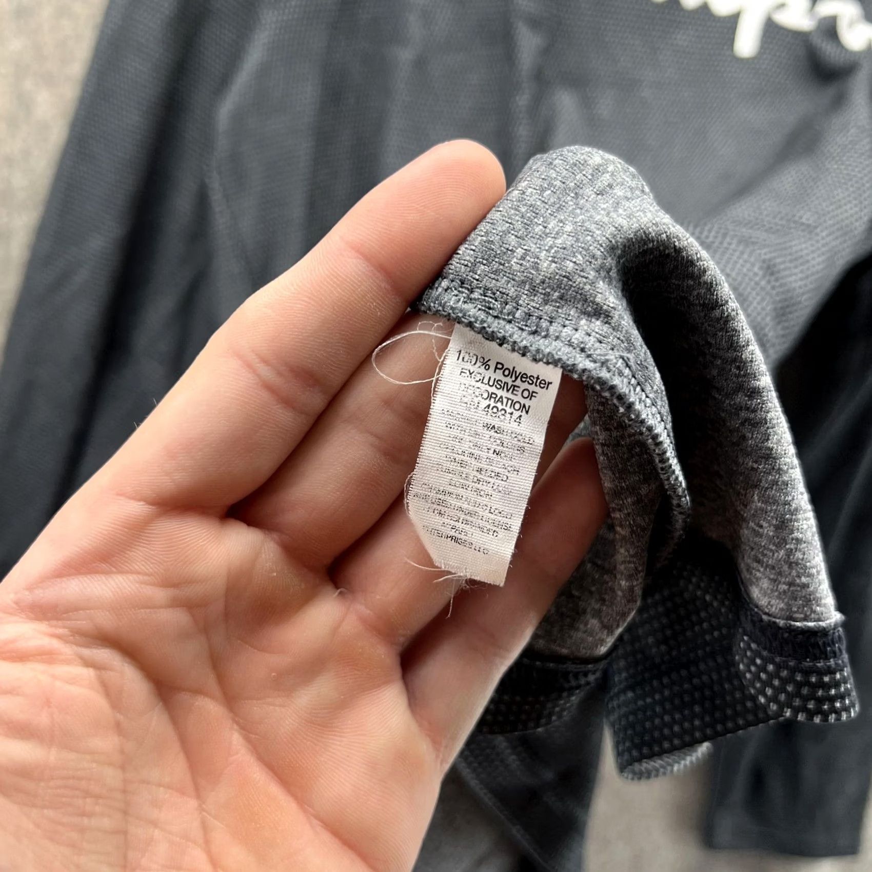 Champion Champion Shirt Mens M Gray Long Sleeve Performance Crewneck Size US M / EU 48-50 / 2 - 4 Thumbnail